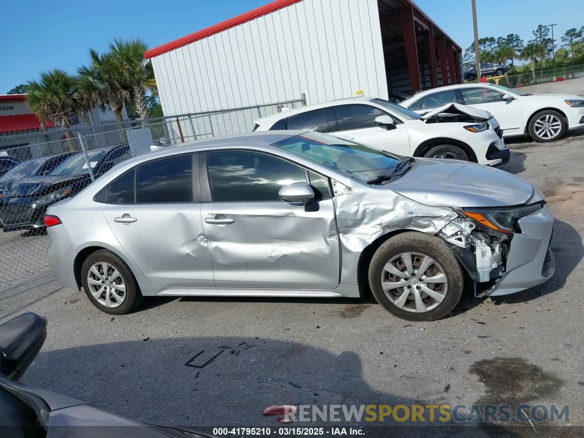 13 Photograph of a damaged car JTDEPRAE1LJ112725 TOYOTA COROLLA 2020