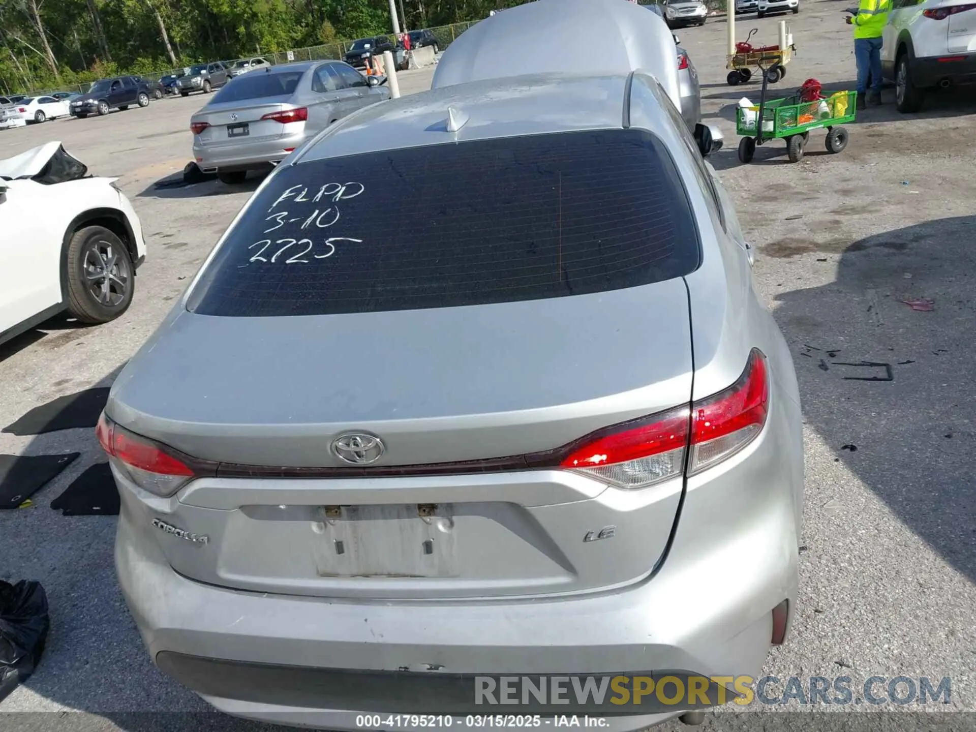 16 Photograph of a damaged car JTDEPRAE1LJ112725 TOYOTA COROLLA 2020