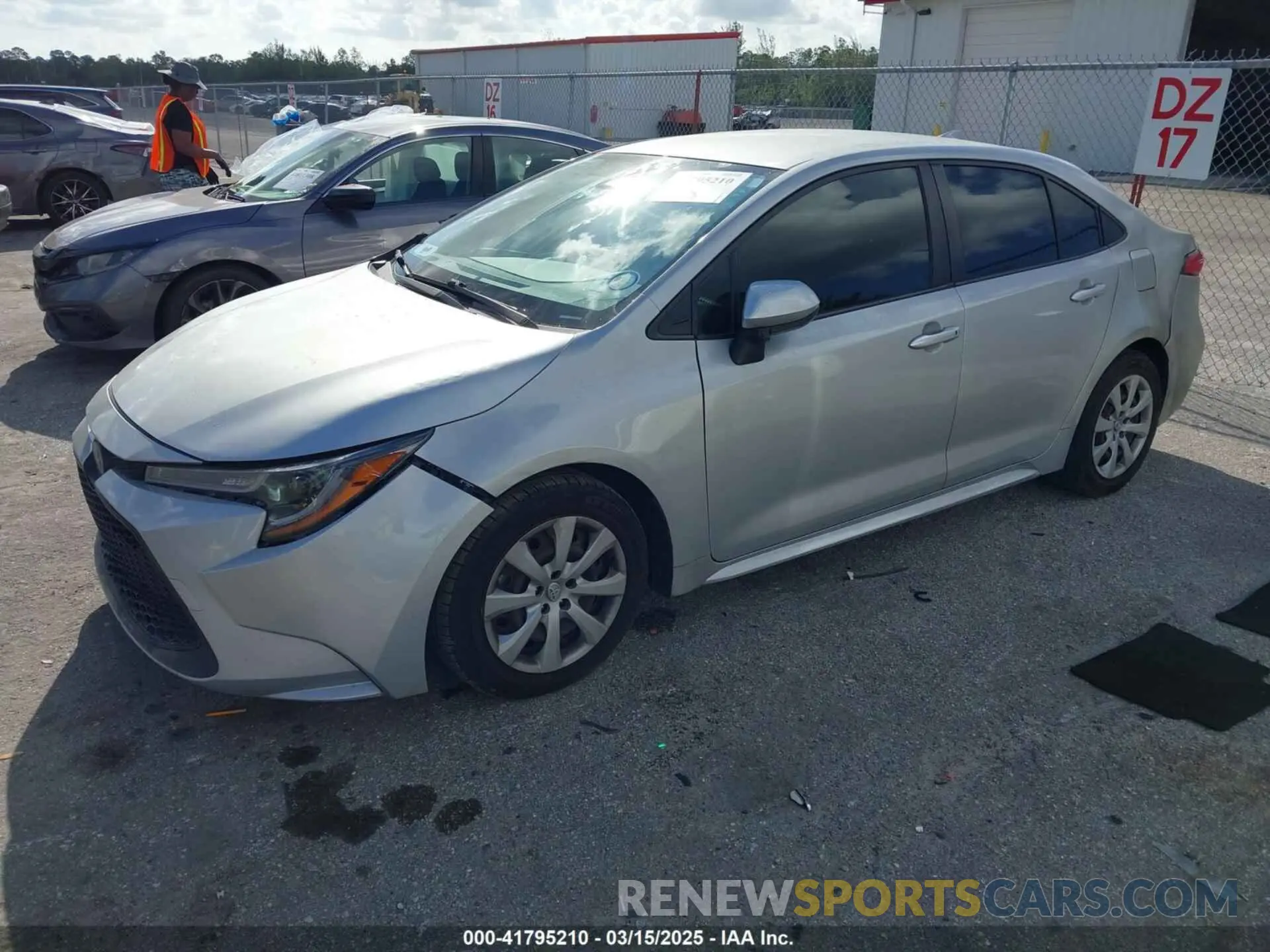 2 Photograph of a damaged car JTDEPRAE1LJ112725 TOYOTA COROLLA 2020