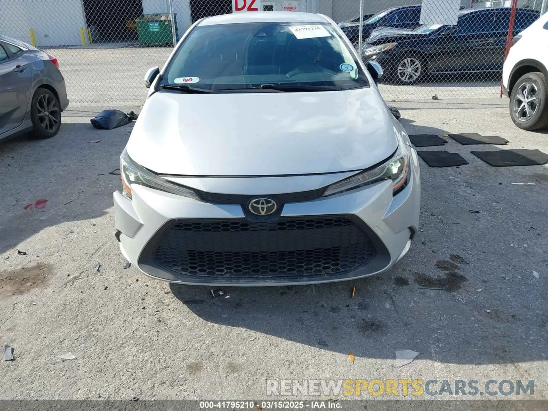 6 Photograph of a damaged car JTDEPRAE1LJ112725 TOYOTA COROLLA 2020