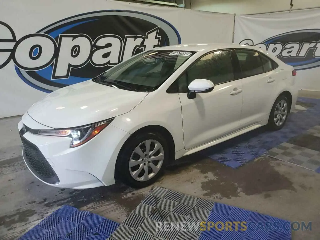 1 Photograph of a damaged car JTDEPRAE2LJ002380 TOYOTA COROLLA 2020