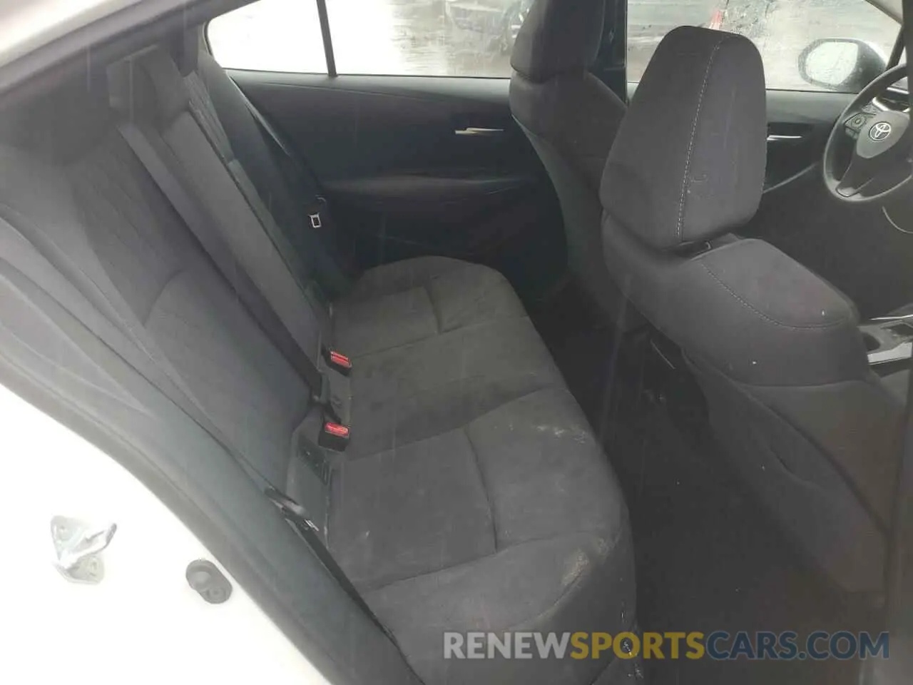 10 Photograph of a damaged car JTDEPRAE2LJ002380 TOYOTA COROLLA 2020