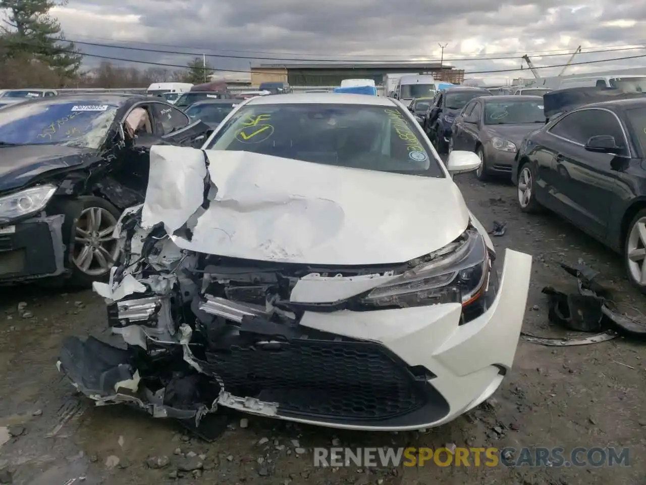 9 Photograph of a damaged car JTDEPRAE2LJ022208 TOYOTA COROLLA 2020