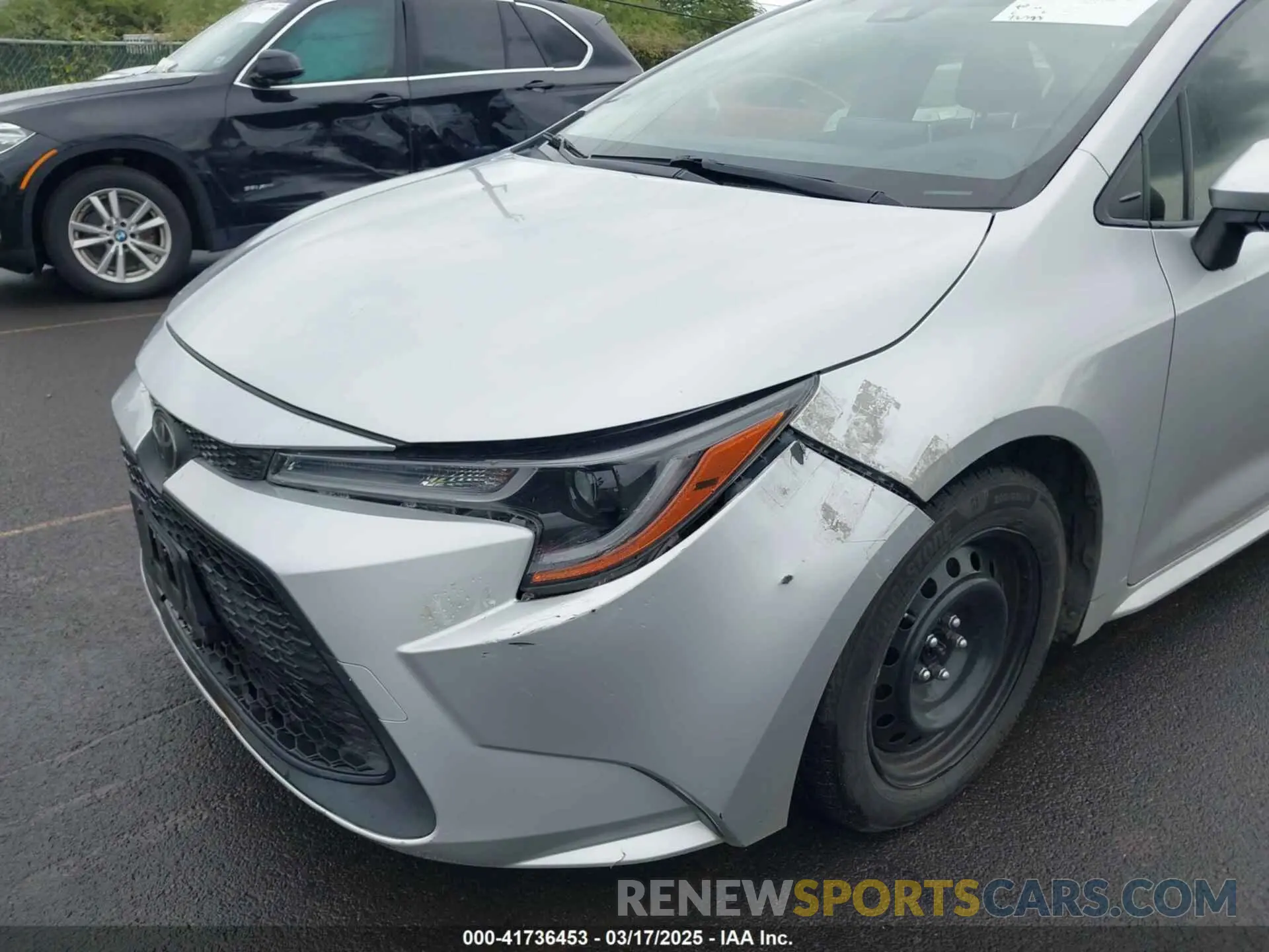 19 Photograph of a damaged car JTDEPRAE2LJ026338 TOYOTA COROLLA 2020