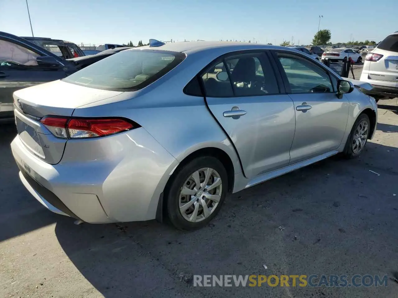 3 Photograph of a damaged car JTDEPRAE2LJ028445 TOYOTA COROLLA 2020