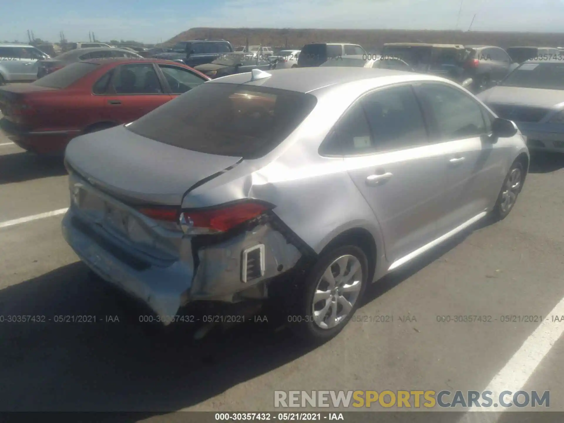 4 Photograph of a damaged car JTDEPRAE2LJ040210 TOYOTA COROLLA 2020