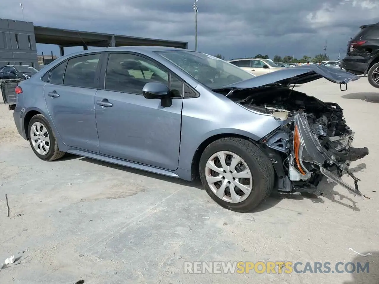 4 Photograph of a damaged car JTDEPRAE2LJ062661 TOYOTA COROLLA 2020