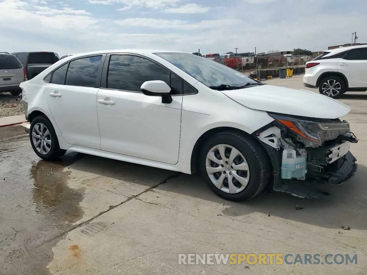 4 Photograph of a damaged car JTDEPRAE2LJ078715 TOYOTA COROLLA 2020
