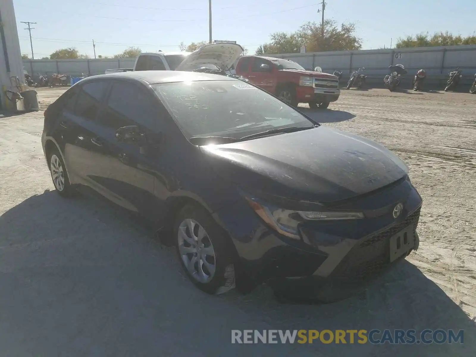 1 Photograph of a damaged car JTDEPRAE2LJ083686 TOYOTA COROLLA 2020