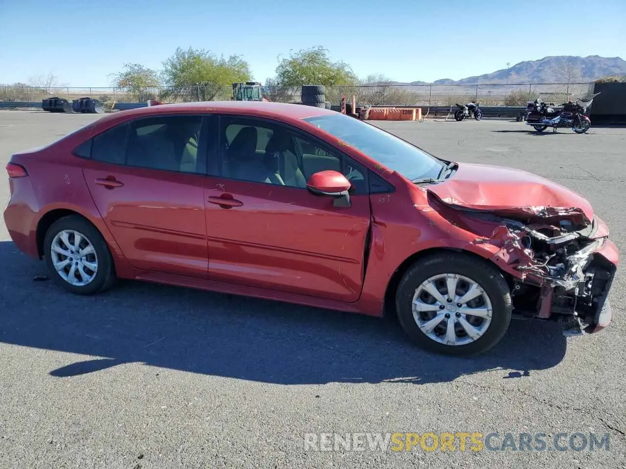 4 Photograph of a damaged car JTDEPRAE2LJ084661 TOYOTA COROLLA 2020