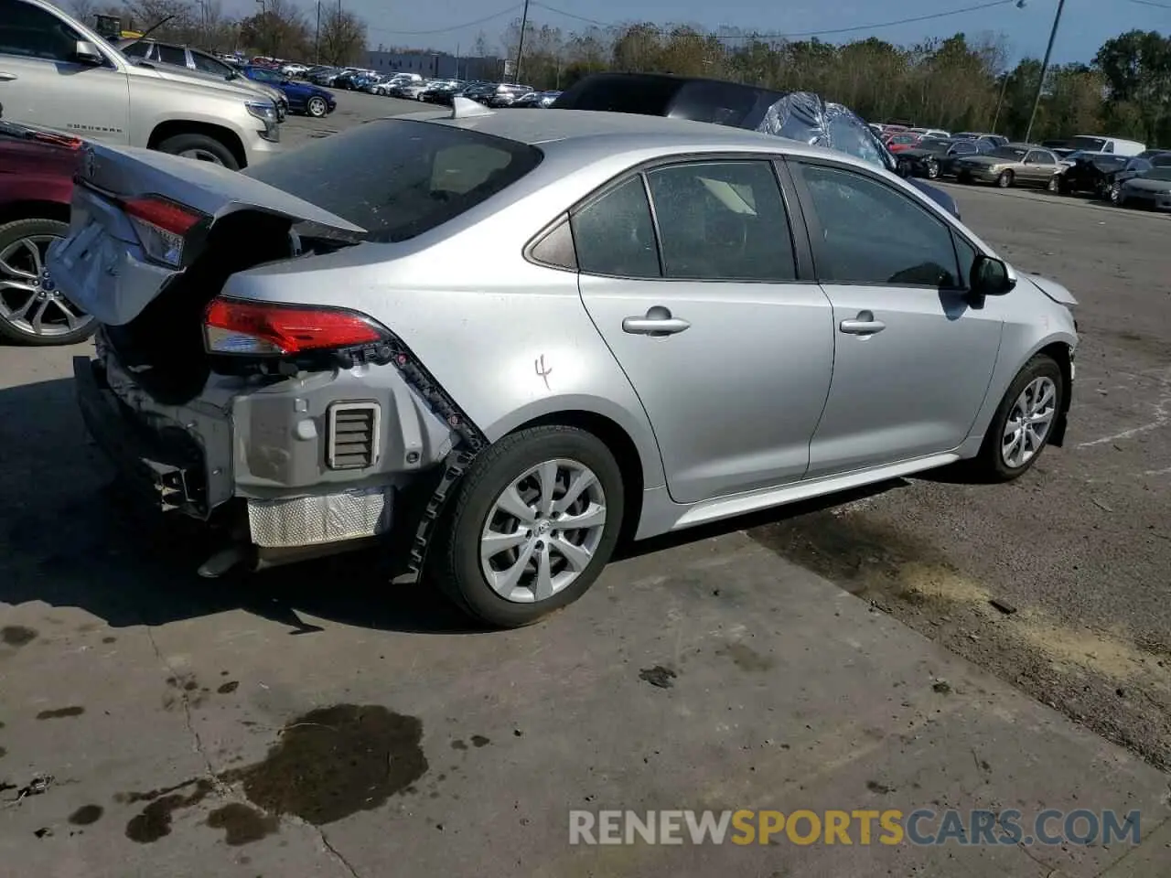3 Photograph of a damaged car JTDEPRAE2LJ099760 TOYOTA COROLLA 2020