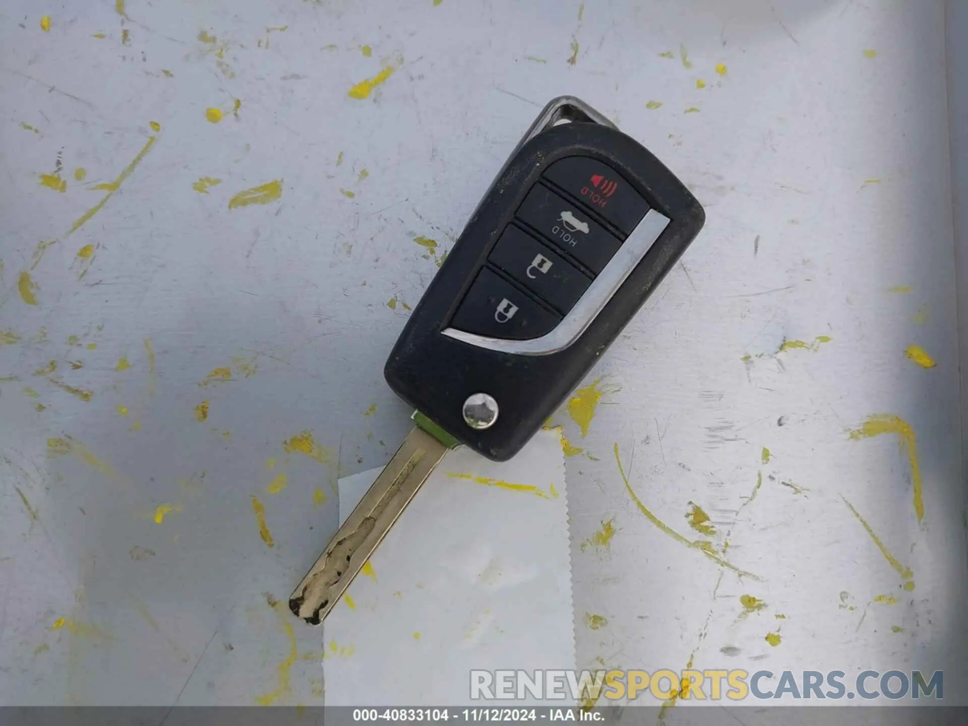 11 Photograph of a damaged car JTDEPRAE2LJ101037 TOYOTA COROLLA 2020
