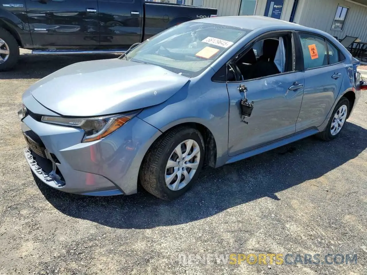 1 Photograph of a damaged car JTDEPRAE2LJ102222 TOYOTA COROLLA 2020