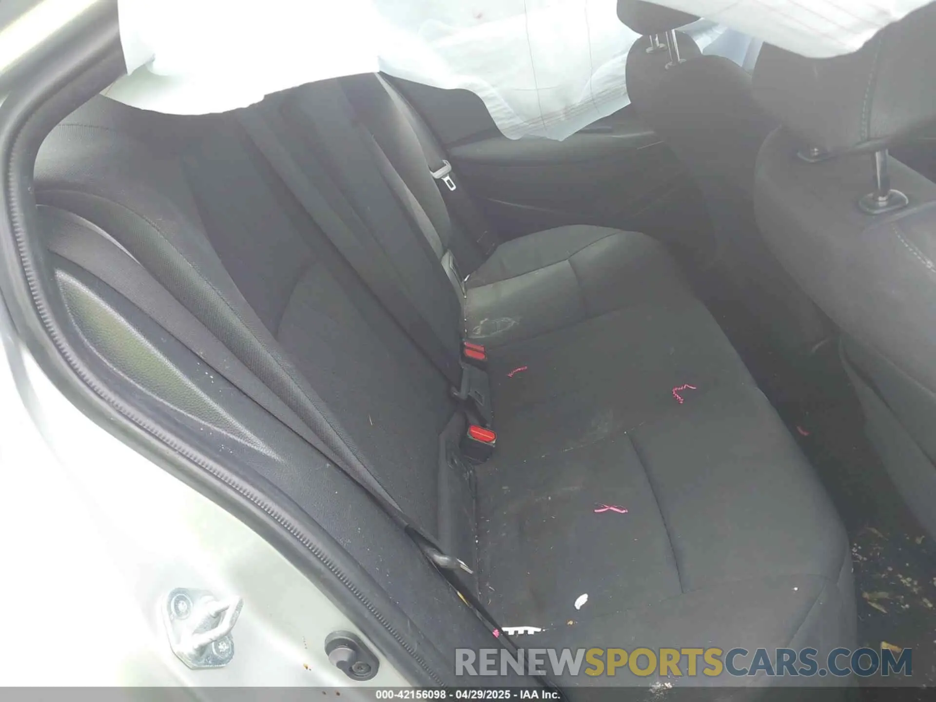 8 Photograph of a damaged car JTDEPRAE2LJ102365 TOYOTA COROLLA 2020