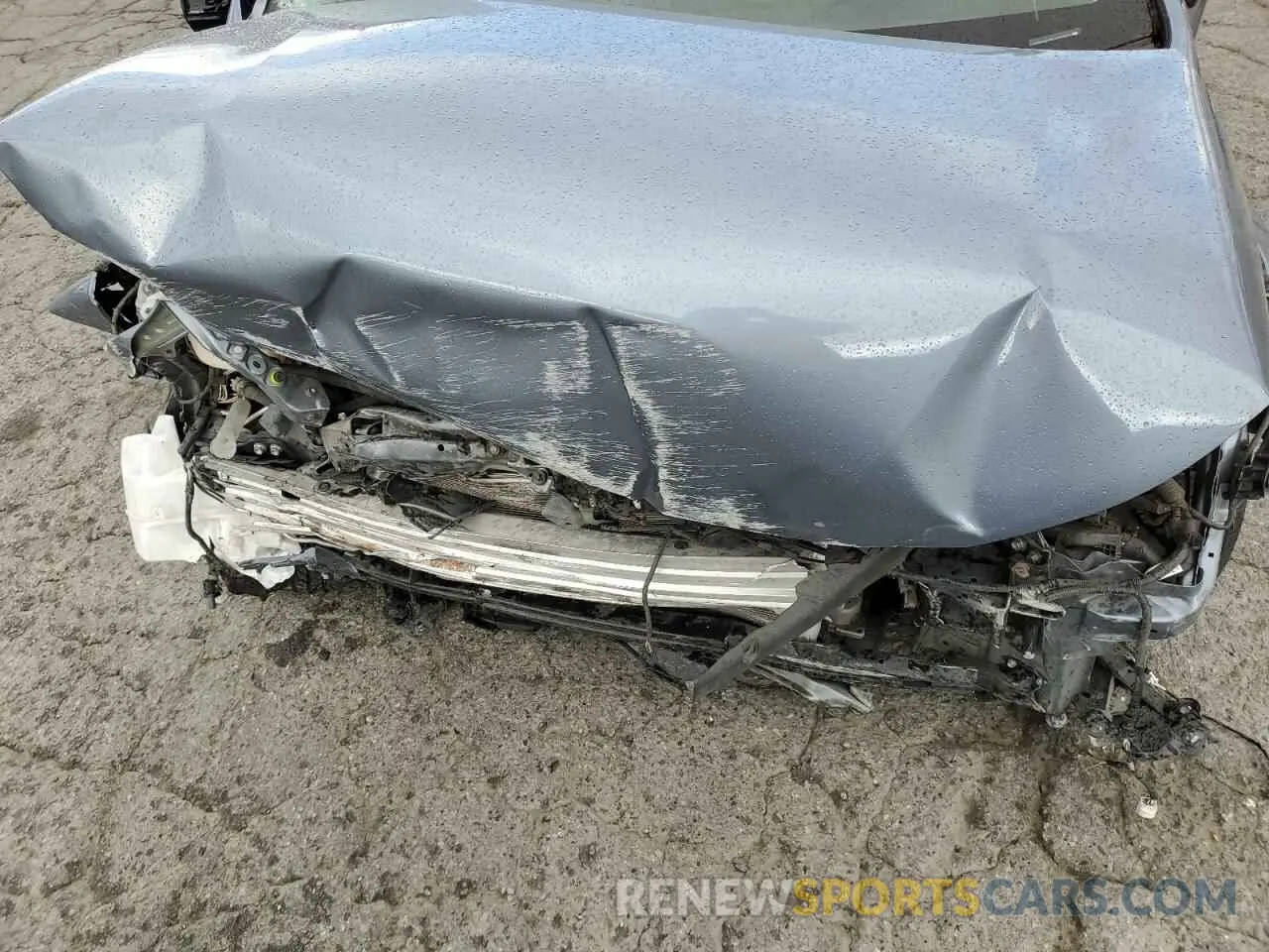 13 Photograph of a damaged car JTDEPRAE2LJ112023 TOYOTA COROLLA 2020