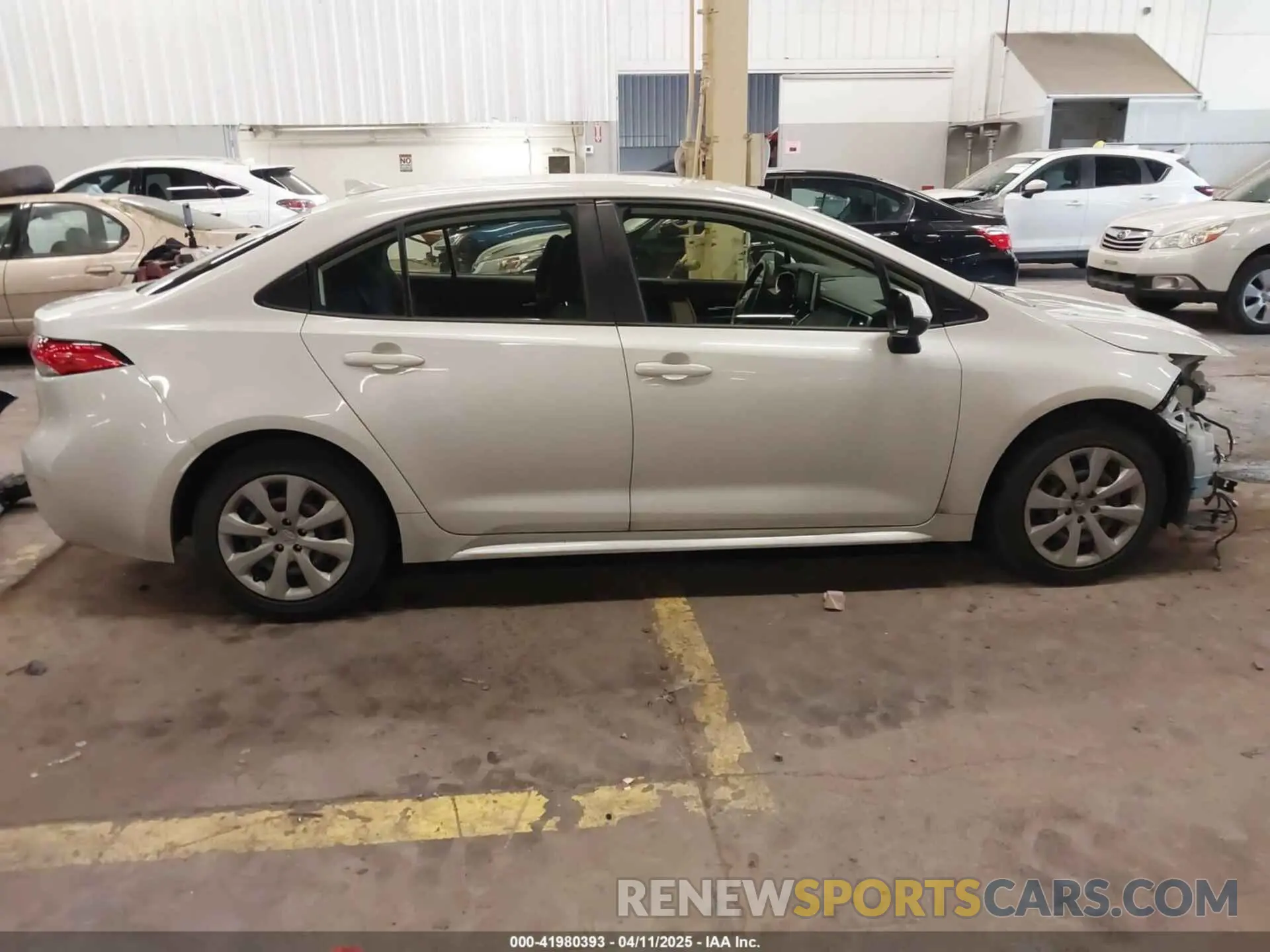 14 Photograph of a damaged car JTDEPRAE2LJ112667 TOYOTA COROLLA 2020
