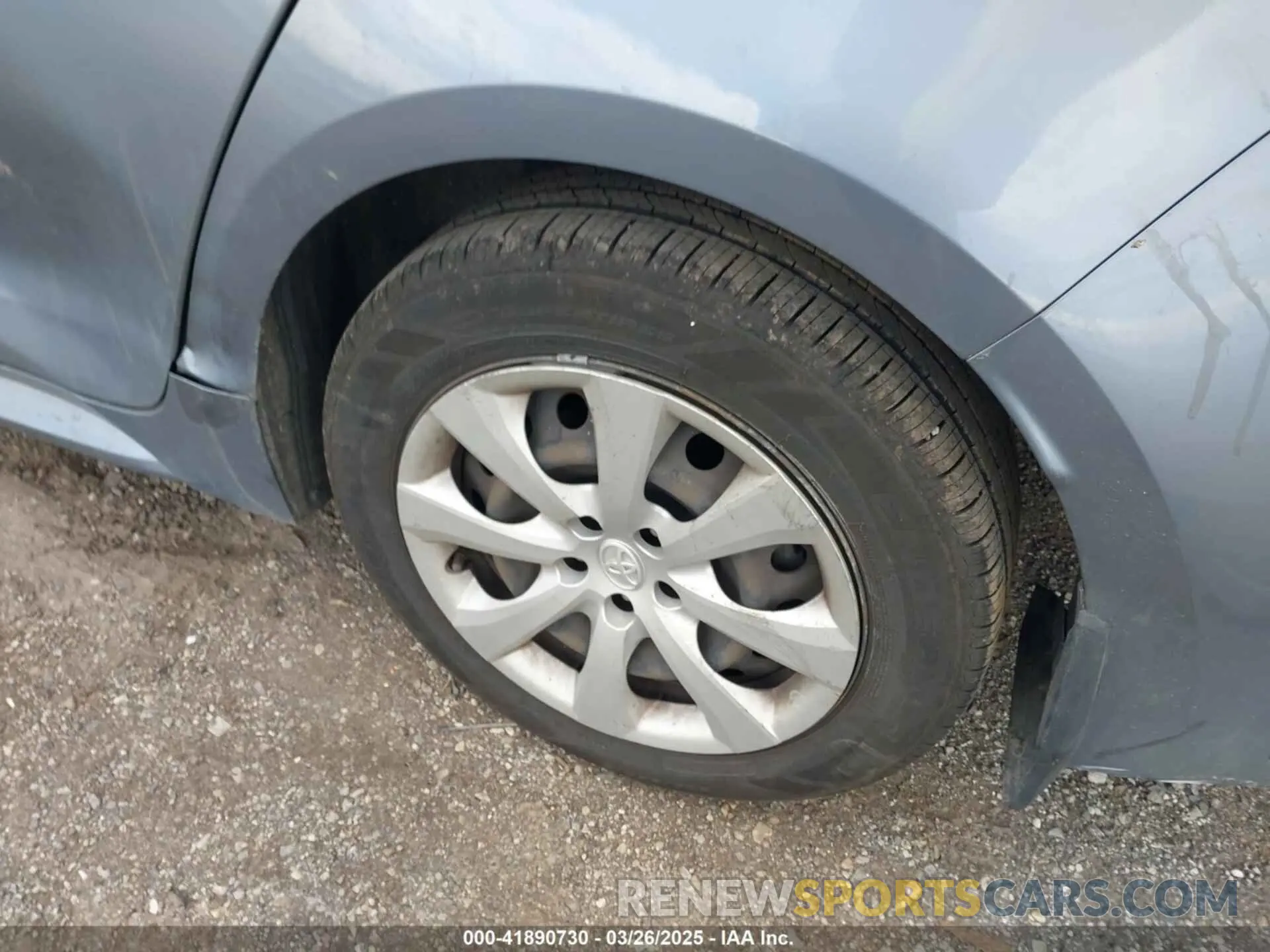 12 Photograph of a damaged car JTDEPRAE3L1007619 TOYOTA COROLLA 2020