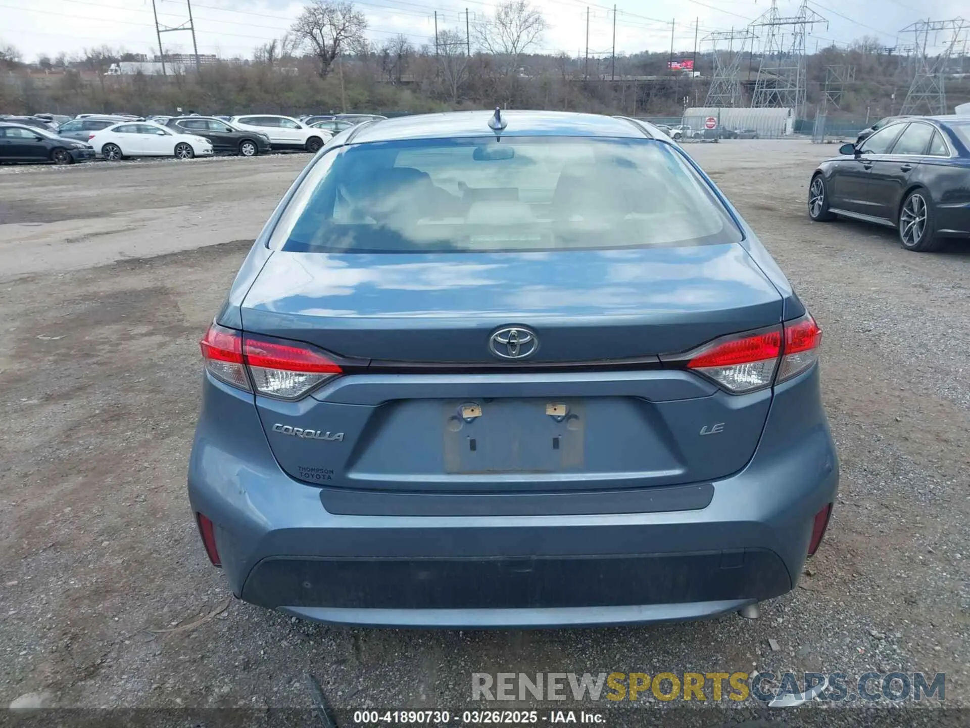 17 Photograph of a damaged car JTDEPRAE3L1007619 TOYOTA COROLLA 2020