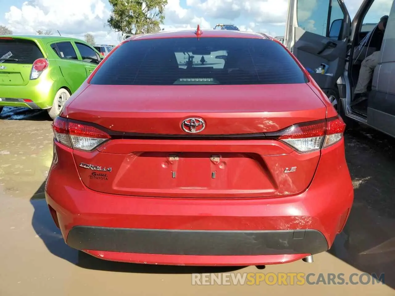 6 Photograph of a damaged car JTDEPRAE3LJ004266 TOYOTA COROLLA 2020