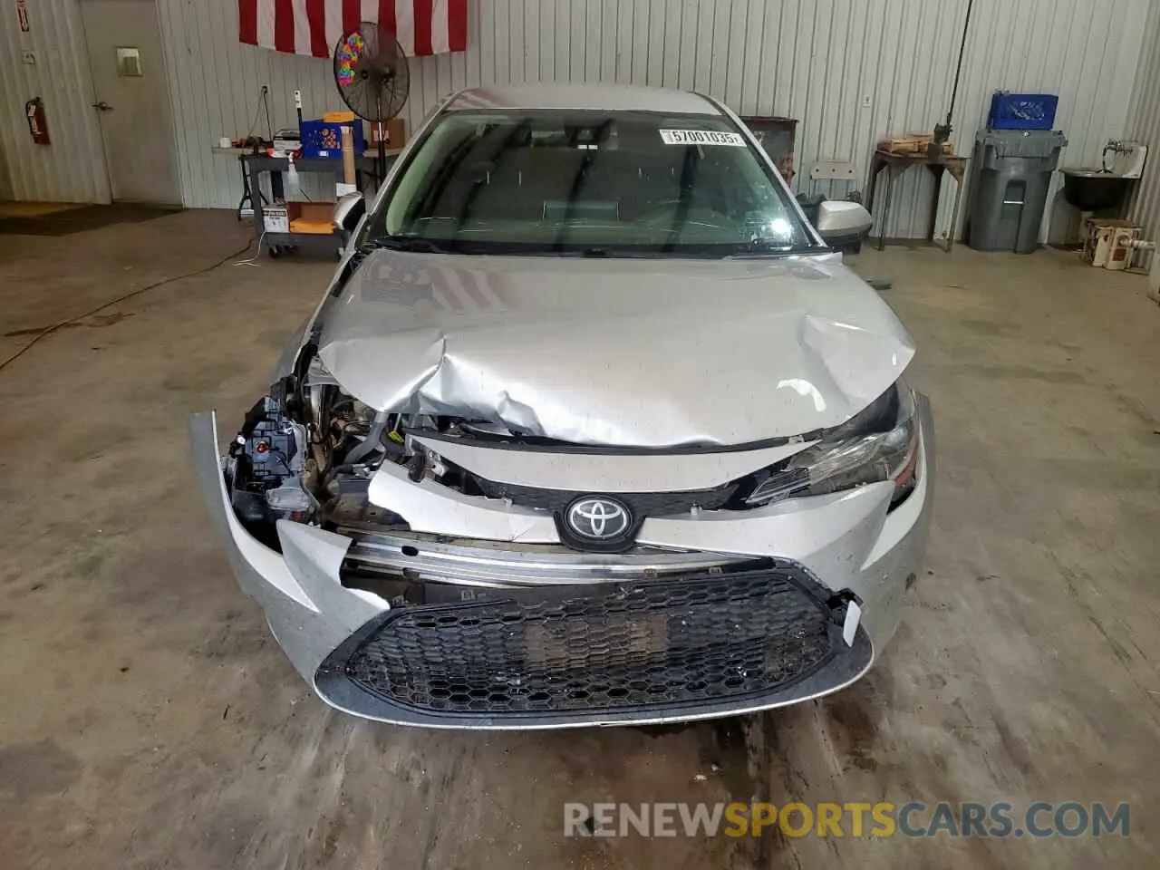 5 Photograph of a damaged car JTDEPRAE3LJ004803 TOYOTA COROLLA 2020