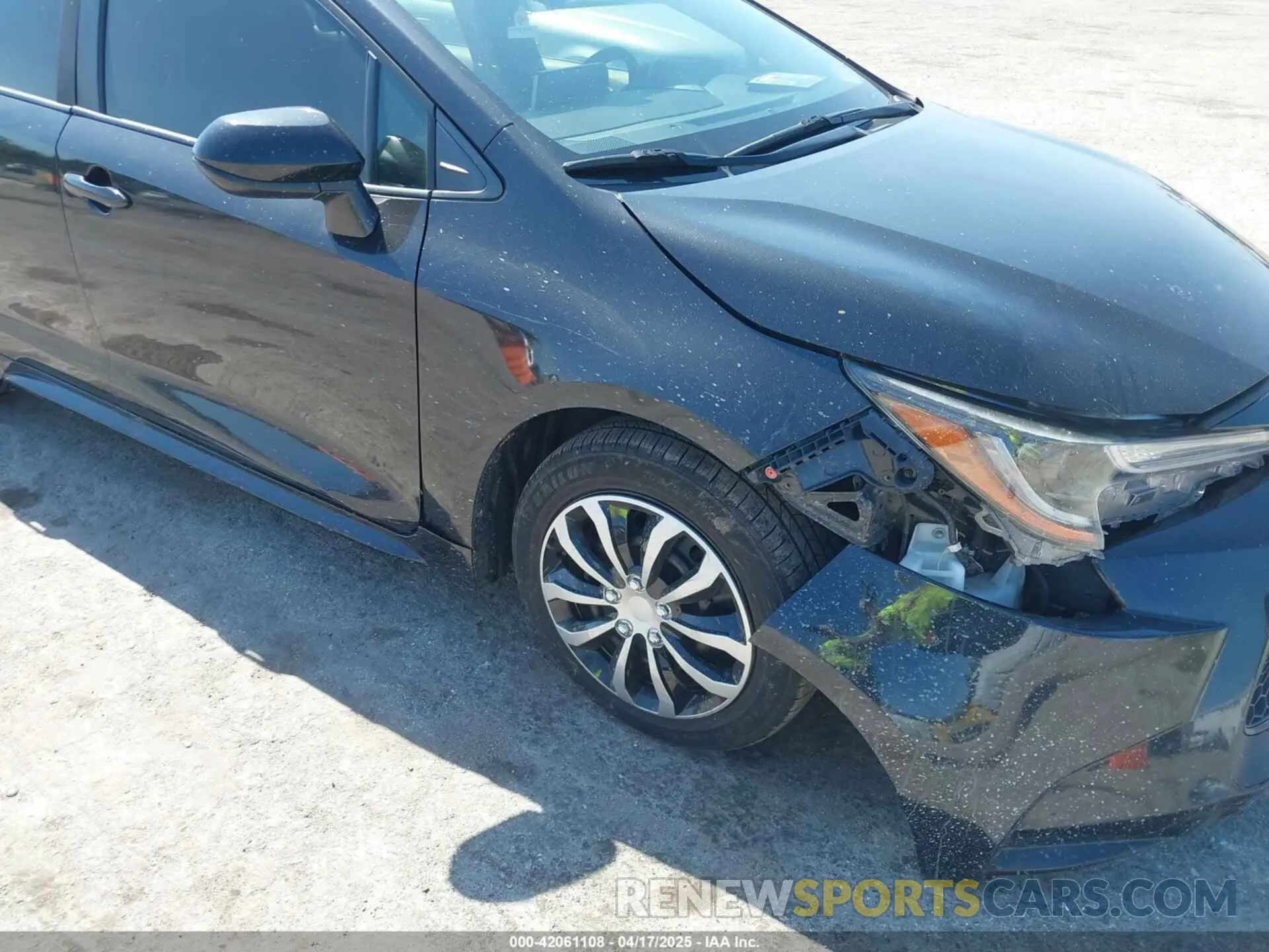 6 Photograph of a damaged car JTDEPRAE3LJ010391 TOYOTA COROLLA 2020