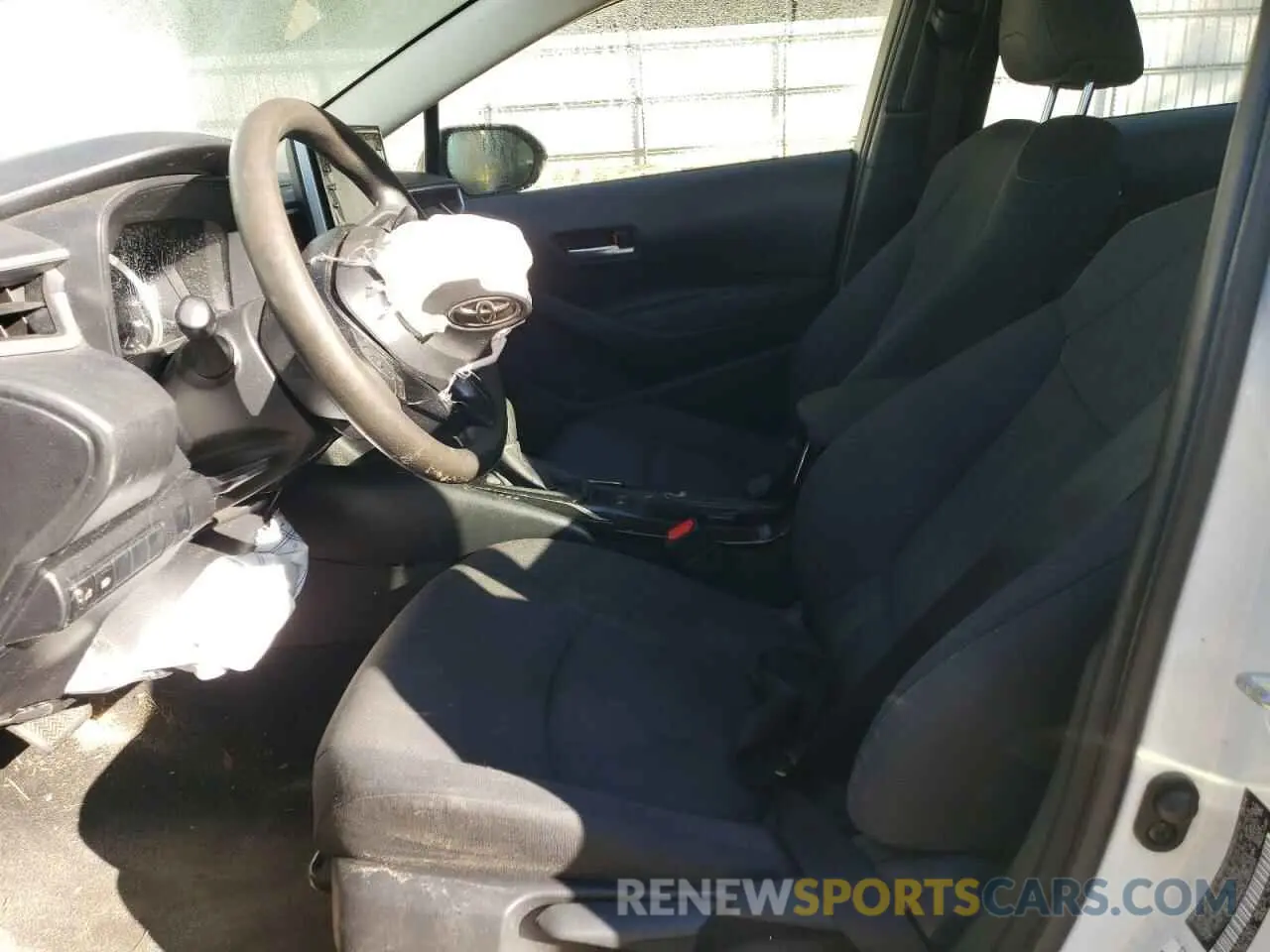 7 Photograph of a damaged car JTDEPRAE3LJ019155 TOYOTA COROLLA 2020