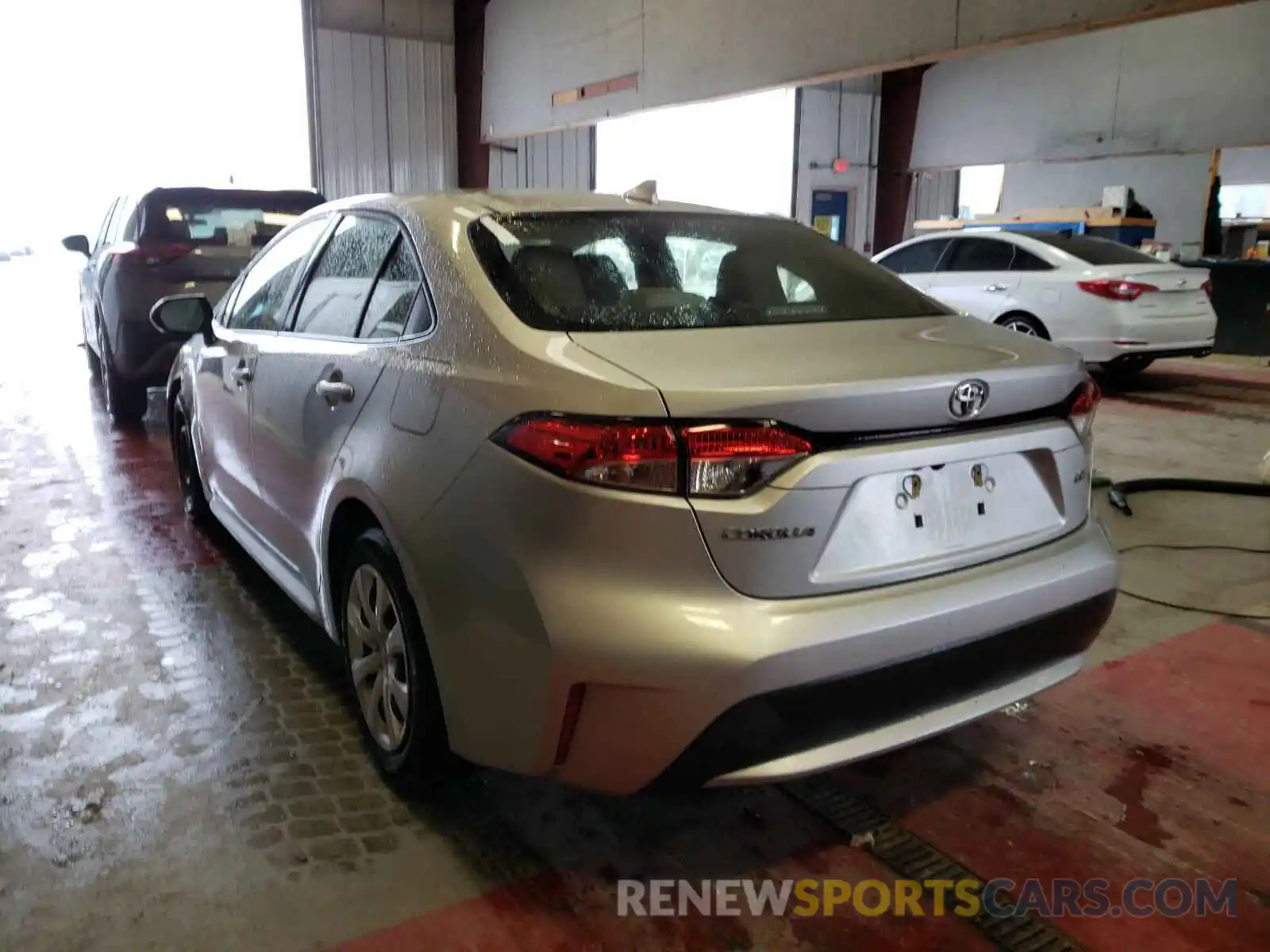 3 Photograph of a damaged car JTDEPRAE3LJ023724 TOYOTA COROLLA 2020