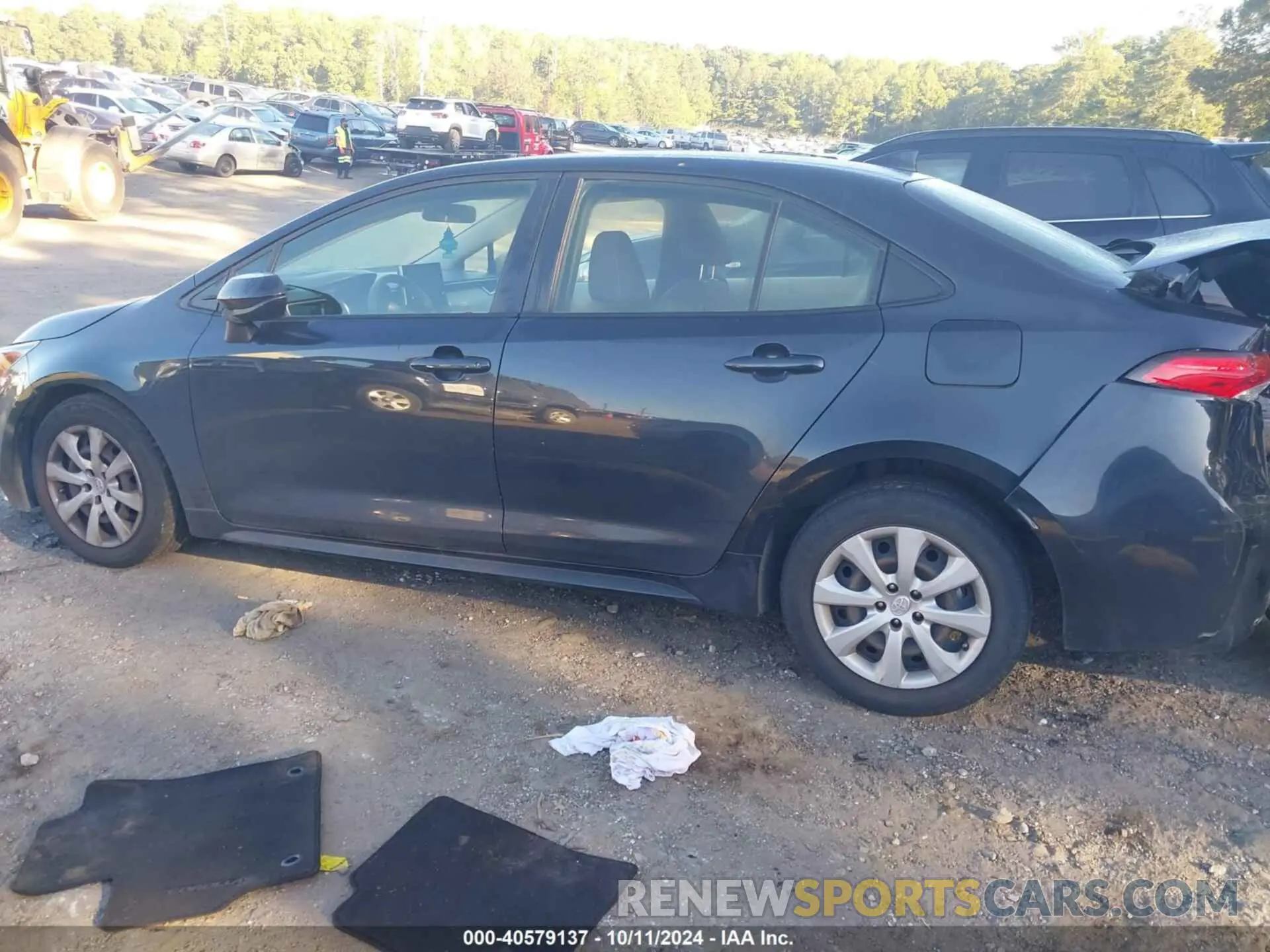 14 Photograph of a damaged car JTDEPRAE3LJ025666 TOYOTA COROLLA 2020