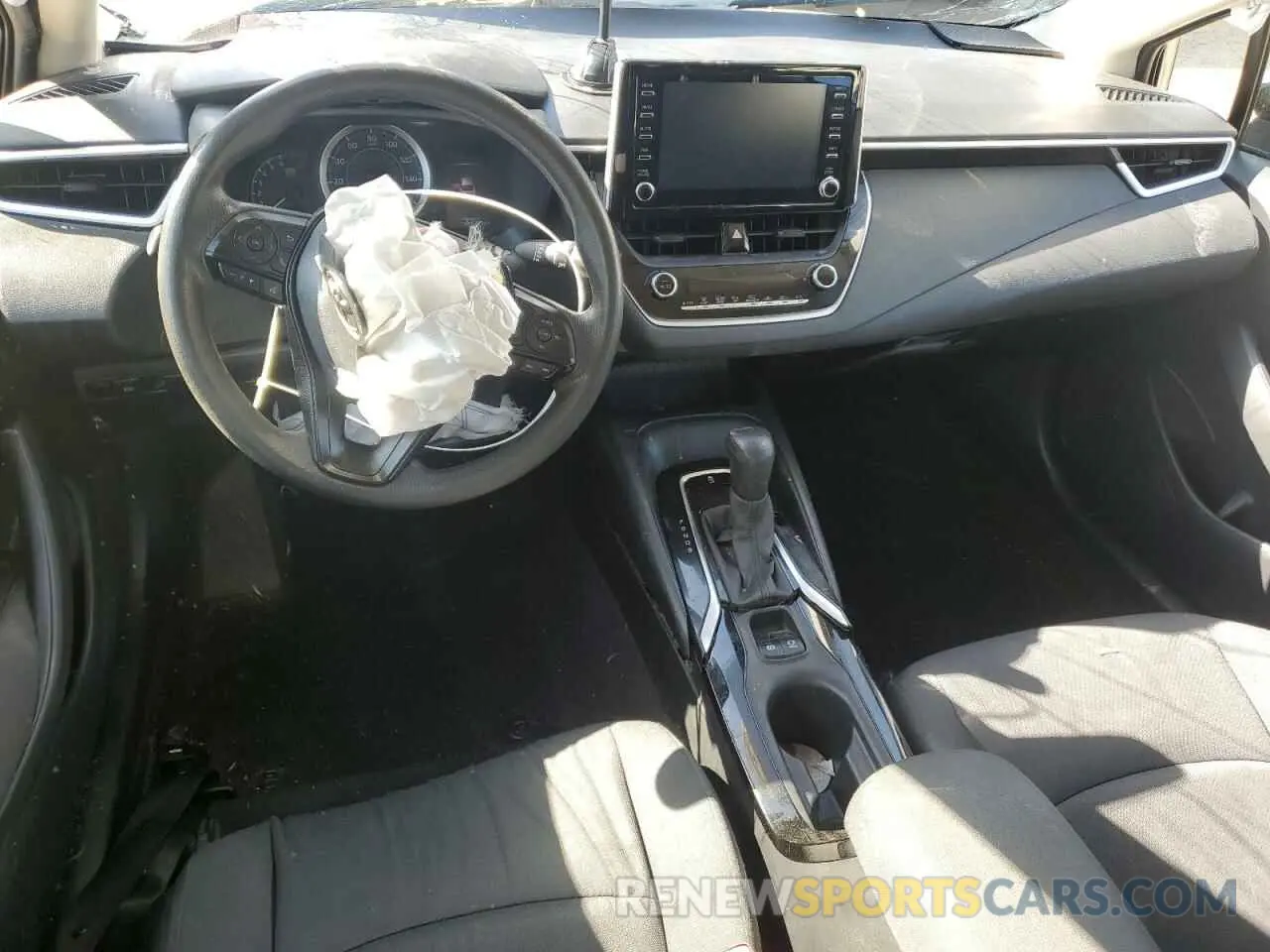 8 Photograph of a damaged car JTDEPRAE3LJ026333 TOYOTA COROLLA 2020