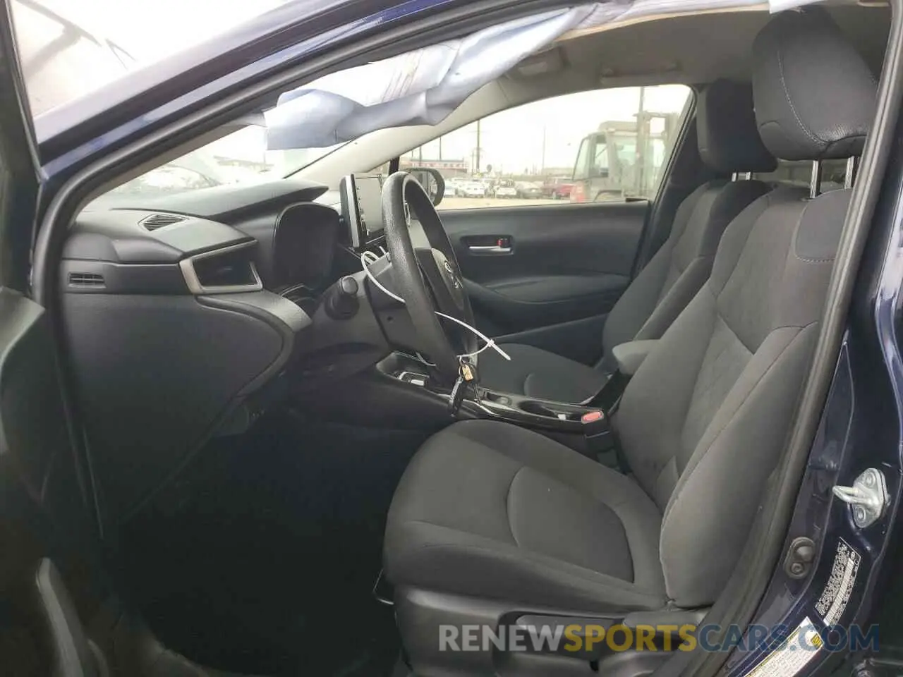 7 Photograph of a damaged car JTDEPRAE3LJ032925 TOYOTA COROLLA 2020
