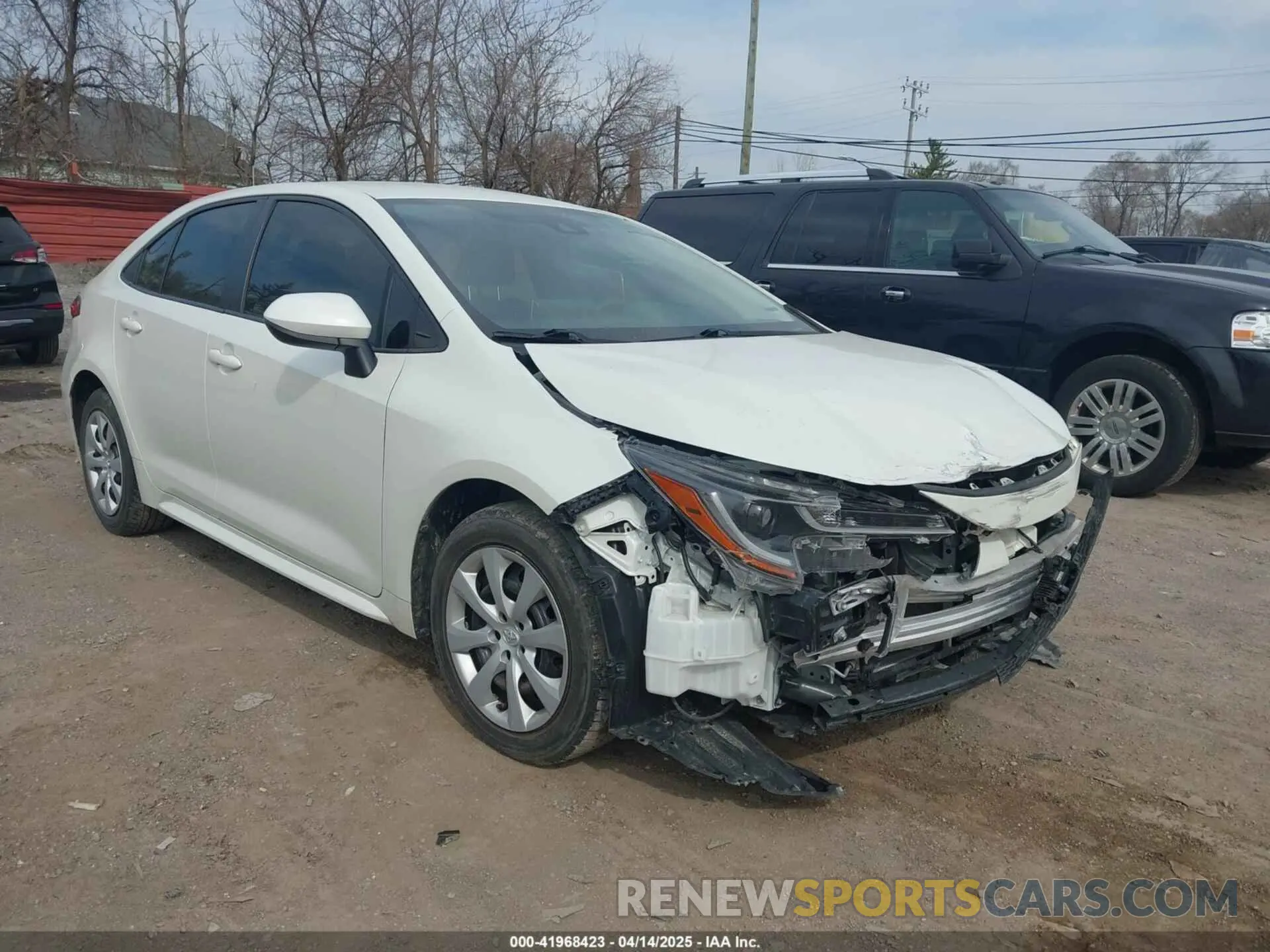 1 Photograph of a damaged car JTDEPRAE3LJ039504 TOYOTA COROLLA 2020