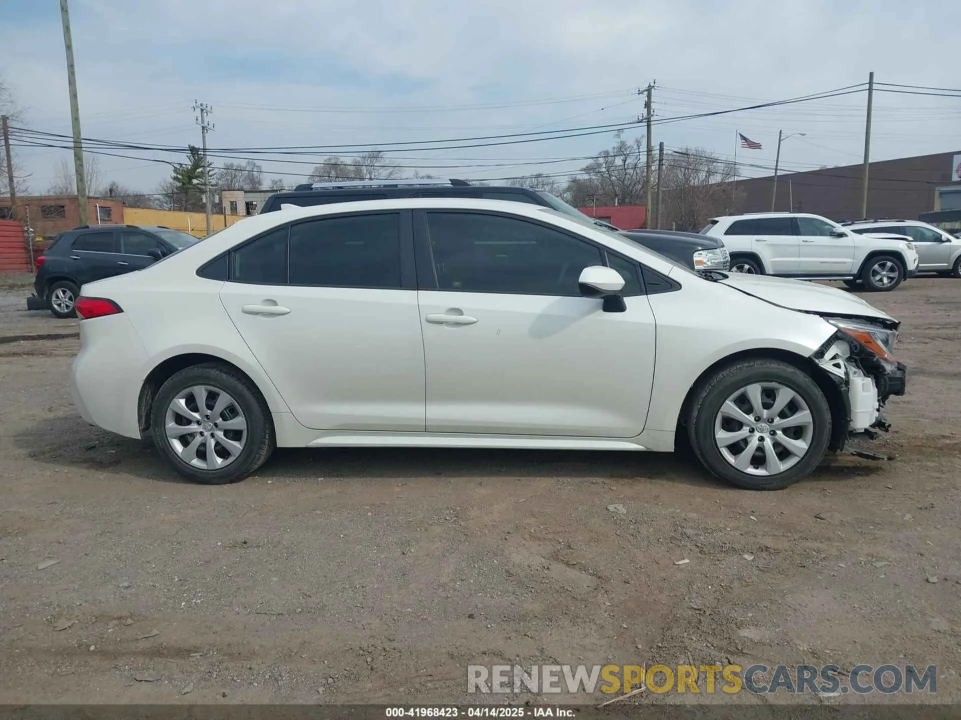 13 Photograph of a damaged car JTDEPRAE3LJ039504 TOYOTA COROLLA 2020