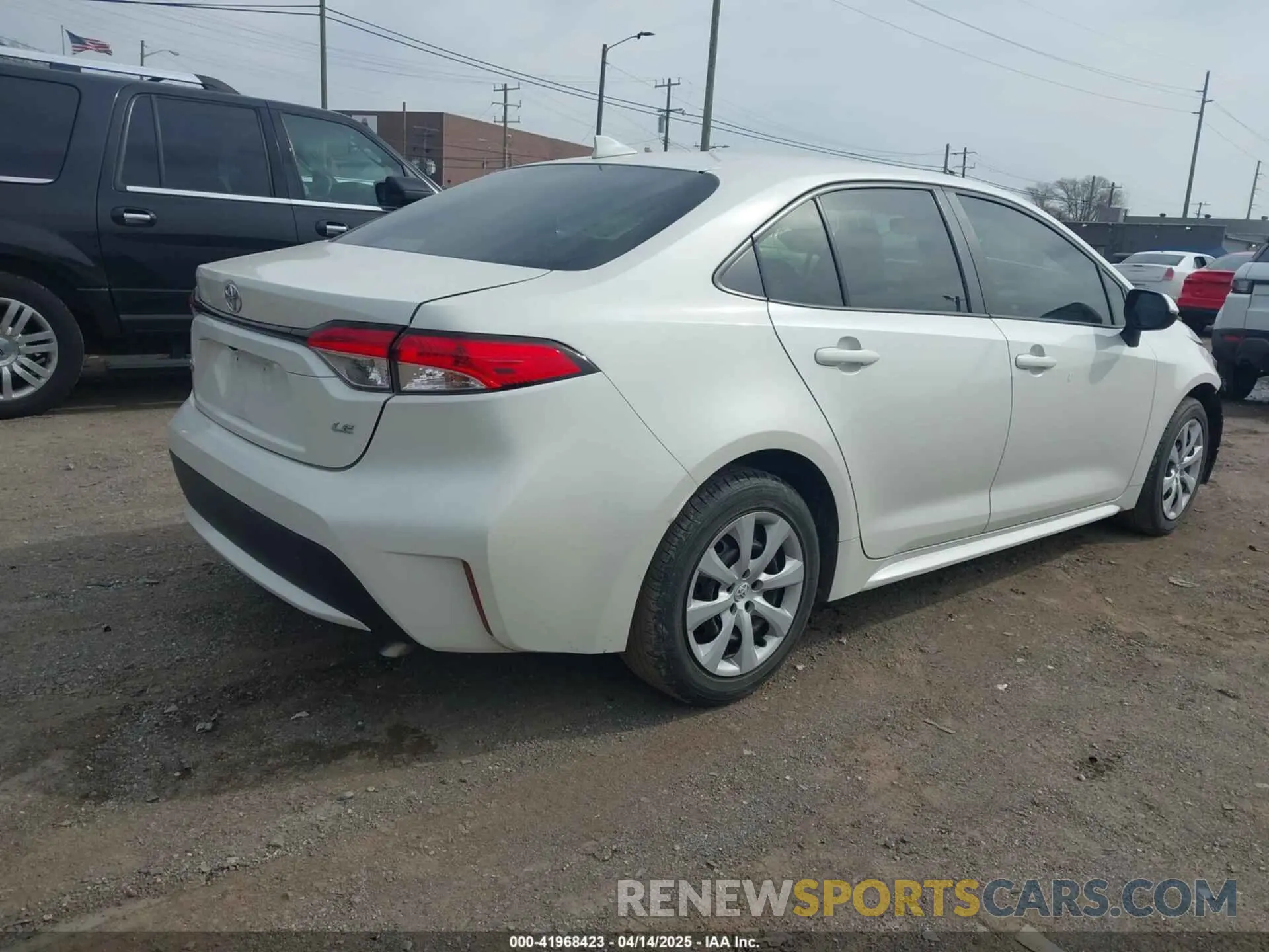 4 Photograph of a damaged car JTDEPRAE3LJ039504 TOYOTA COROLLA 2020