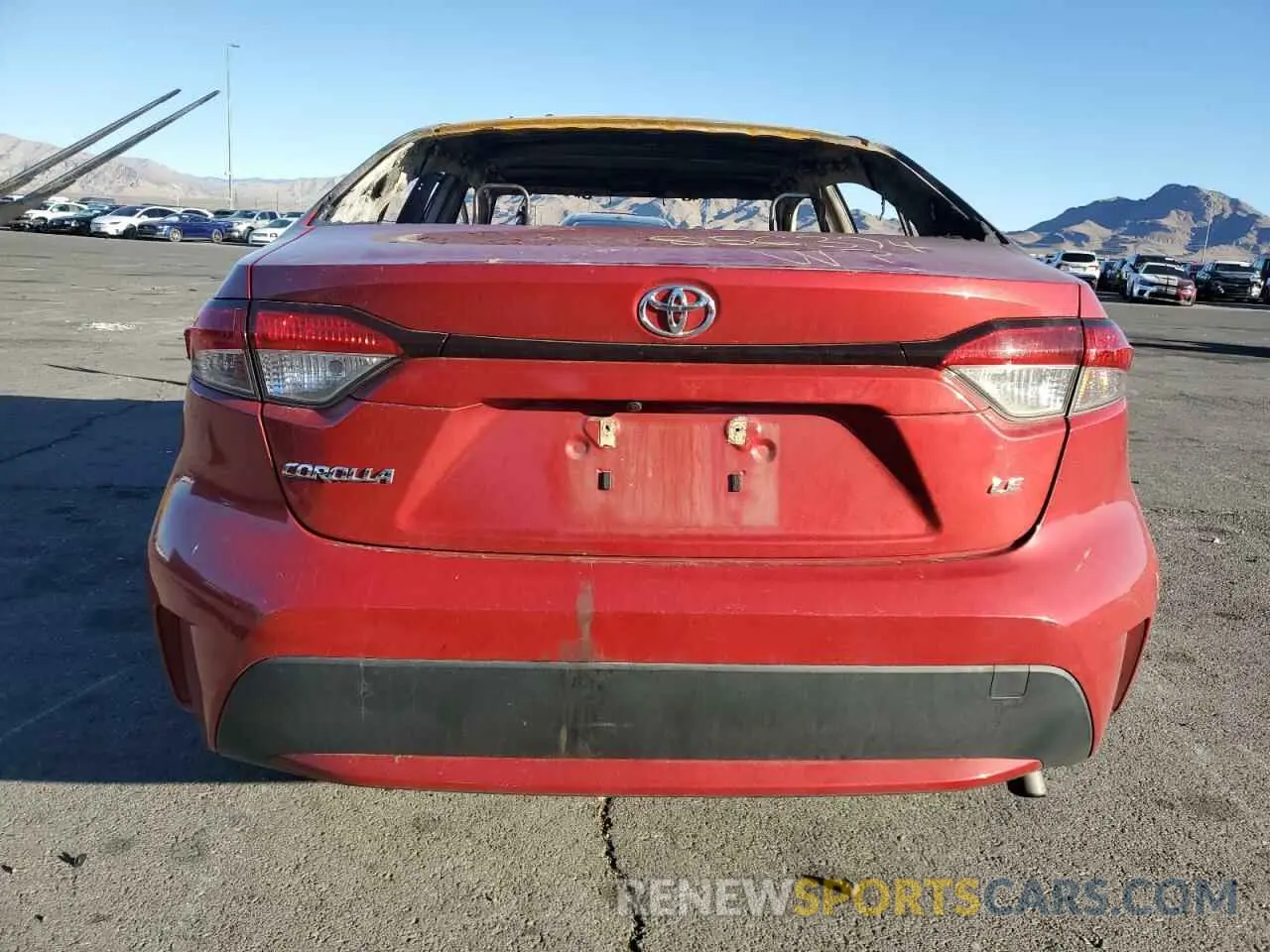 6 Photograph of a damaged car JTDEPRAE3LJ040667 TOYOTA COROLLA 2020