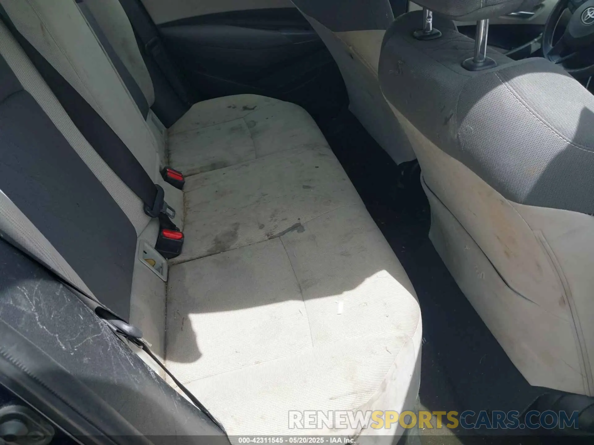 8 Photograph of a damaged car JTDEPRAE3LJ052155 TOYOTA COROLLA 2020