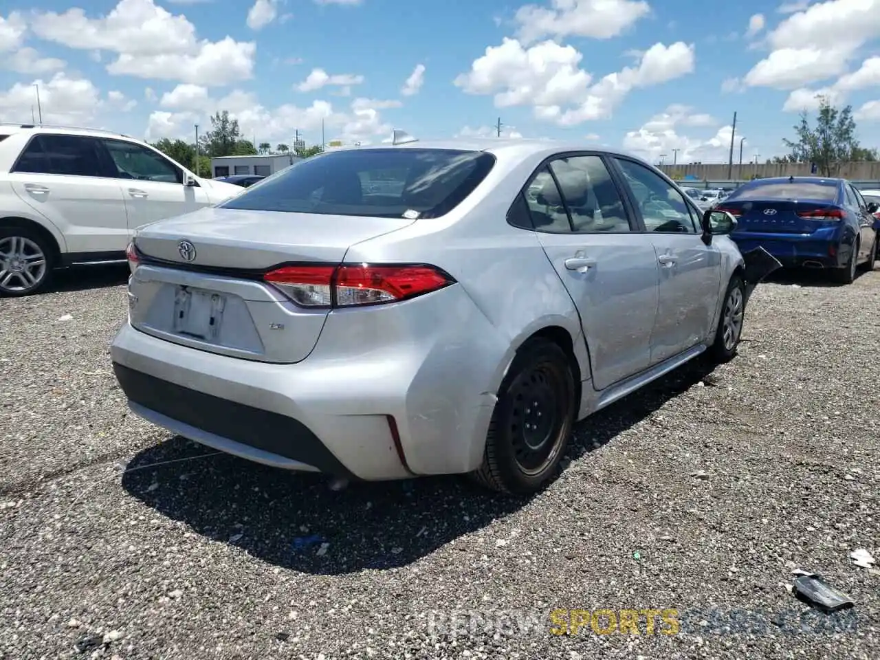 4 Photograph of a damaged car JTDEPRAE3LJ052172 TOYOTA COROLLA 2020