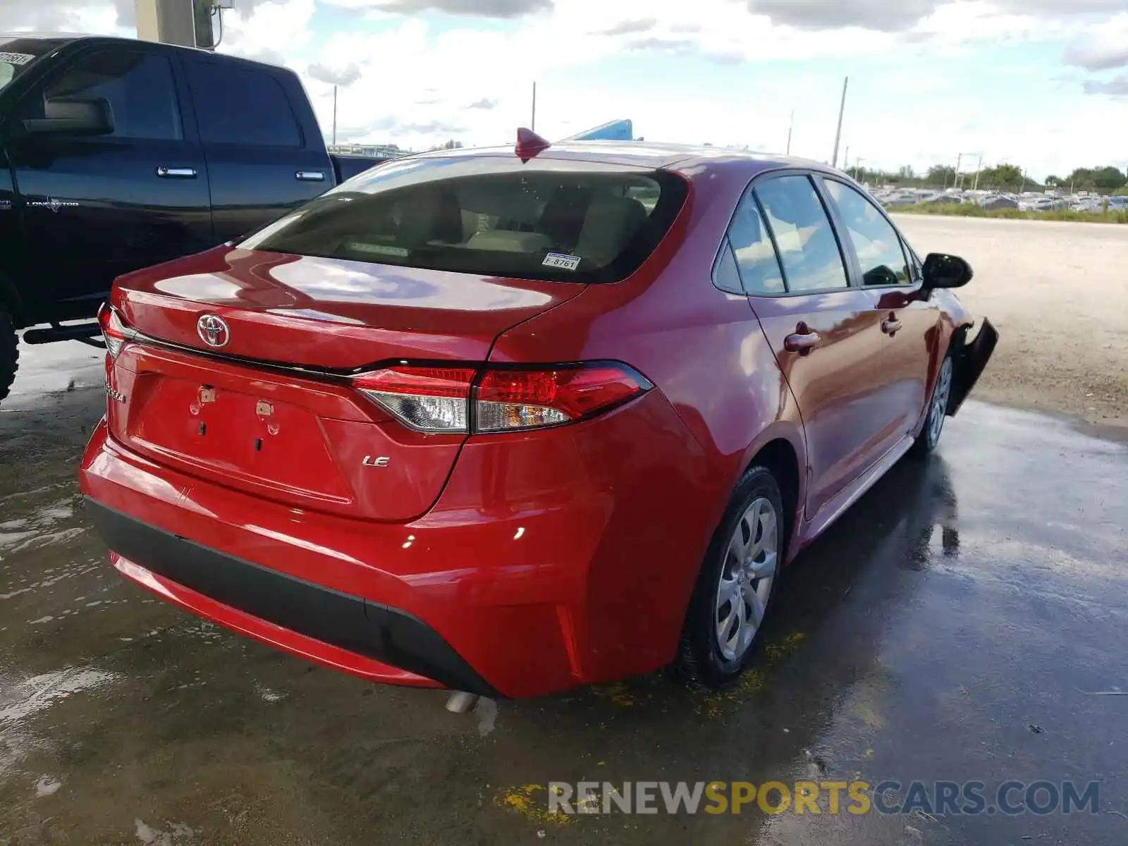 4 Photograph of a damaged car JTDEPRAE3LJ062569 TOYOTA COROLLA 2020