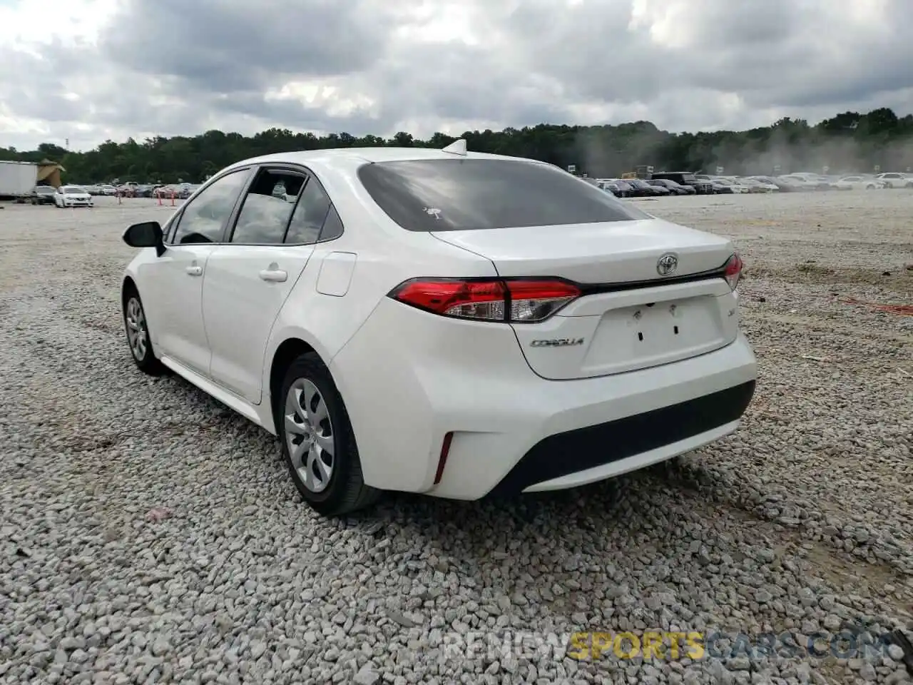 3 Photograph of a damaged car JTDEPRAE3LJ068985 TOYOTA COROLLA 2020