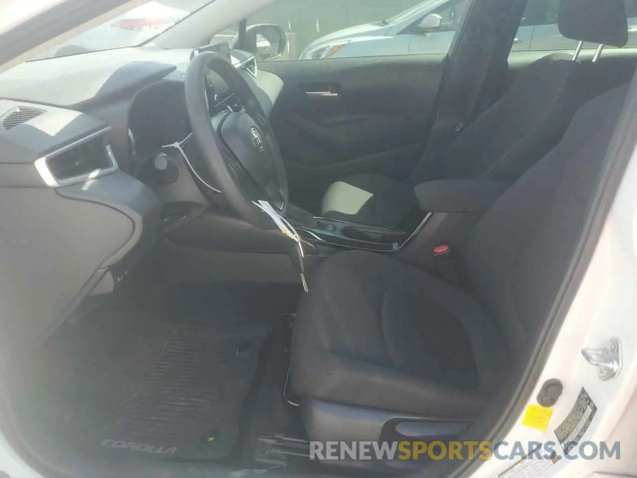 7 Photograph of a damaged car JTDEPRAE3LJ080599 TOYOTA COROLLA 2020