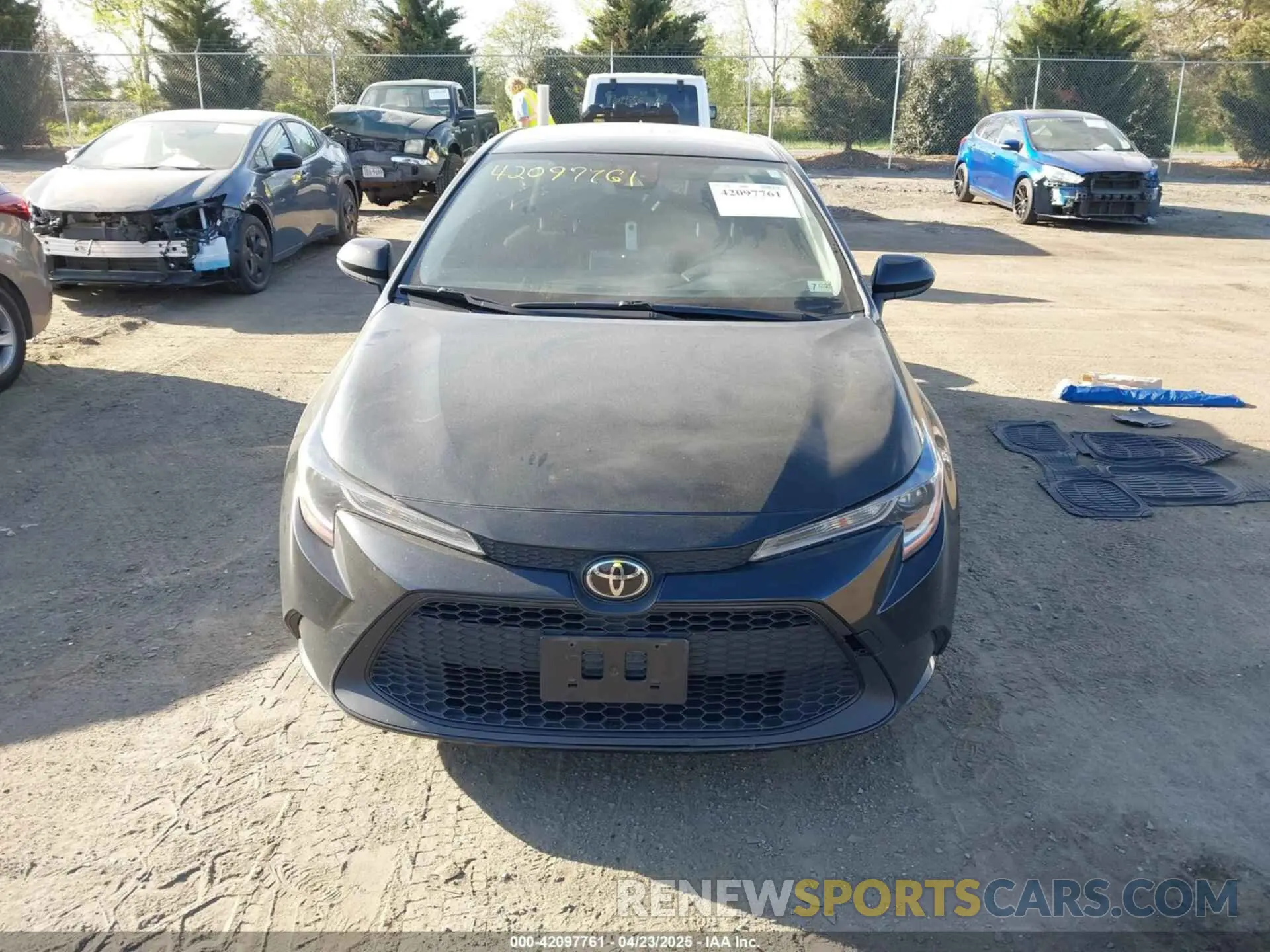 12 Photograph of a damaged car JTDEPRAE3LJ090713 TOYOTA COROLLA 2020