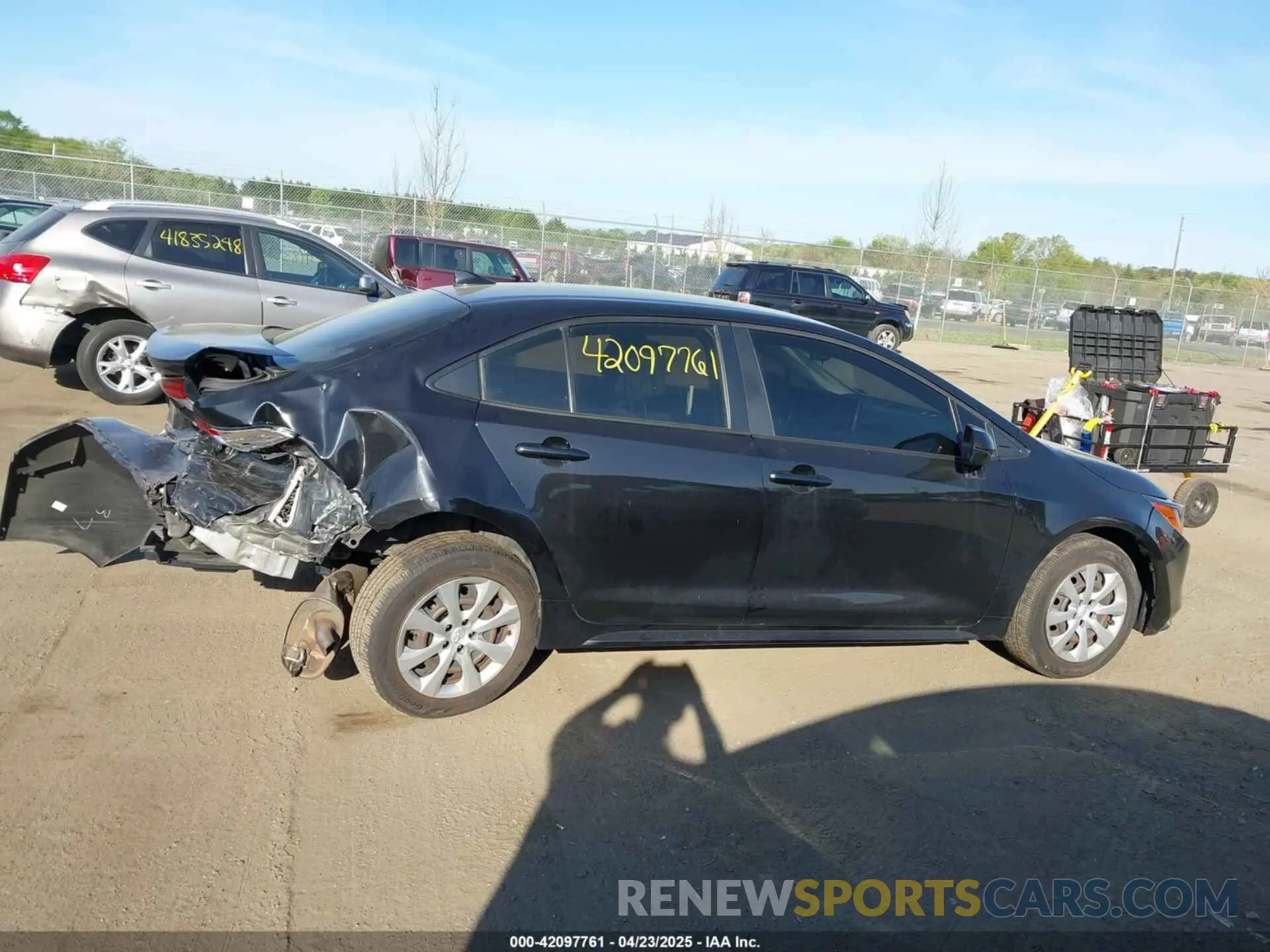 13 Photograph of a damaged car JTDEPRAE3LJ090713 TOYOTA COROLLA 2020