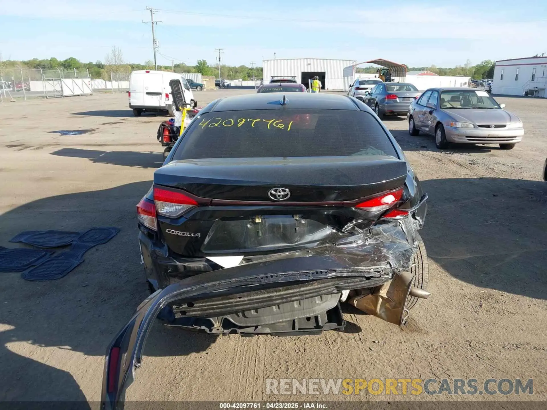 16 Photograph of a damaged car JTDEPRAE3LJ090713 TOYOTA COROLLA 2020