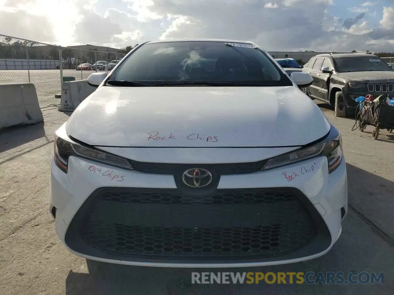 5 Photograph of a damaged car JTDEPRAE3LJ107249 TOYOTA COROLLA 2020