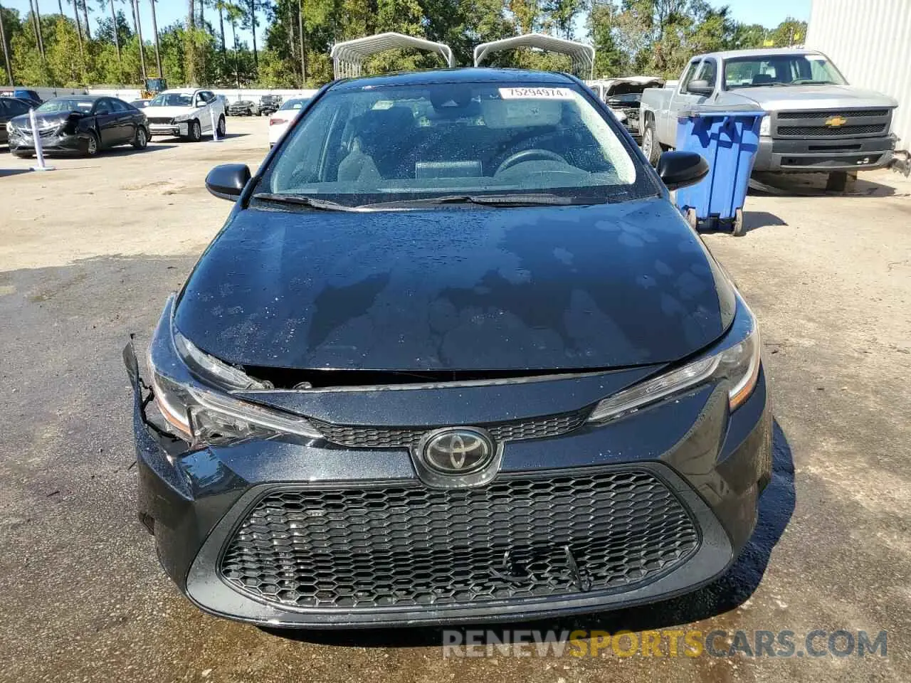5 Photograph of a damaged car JTDEPRAE3LJ115657 TOYOTA COROLLA 2020