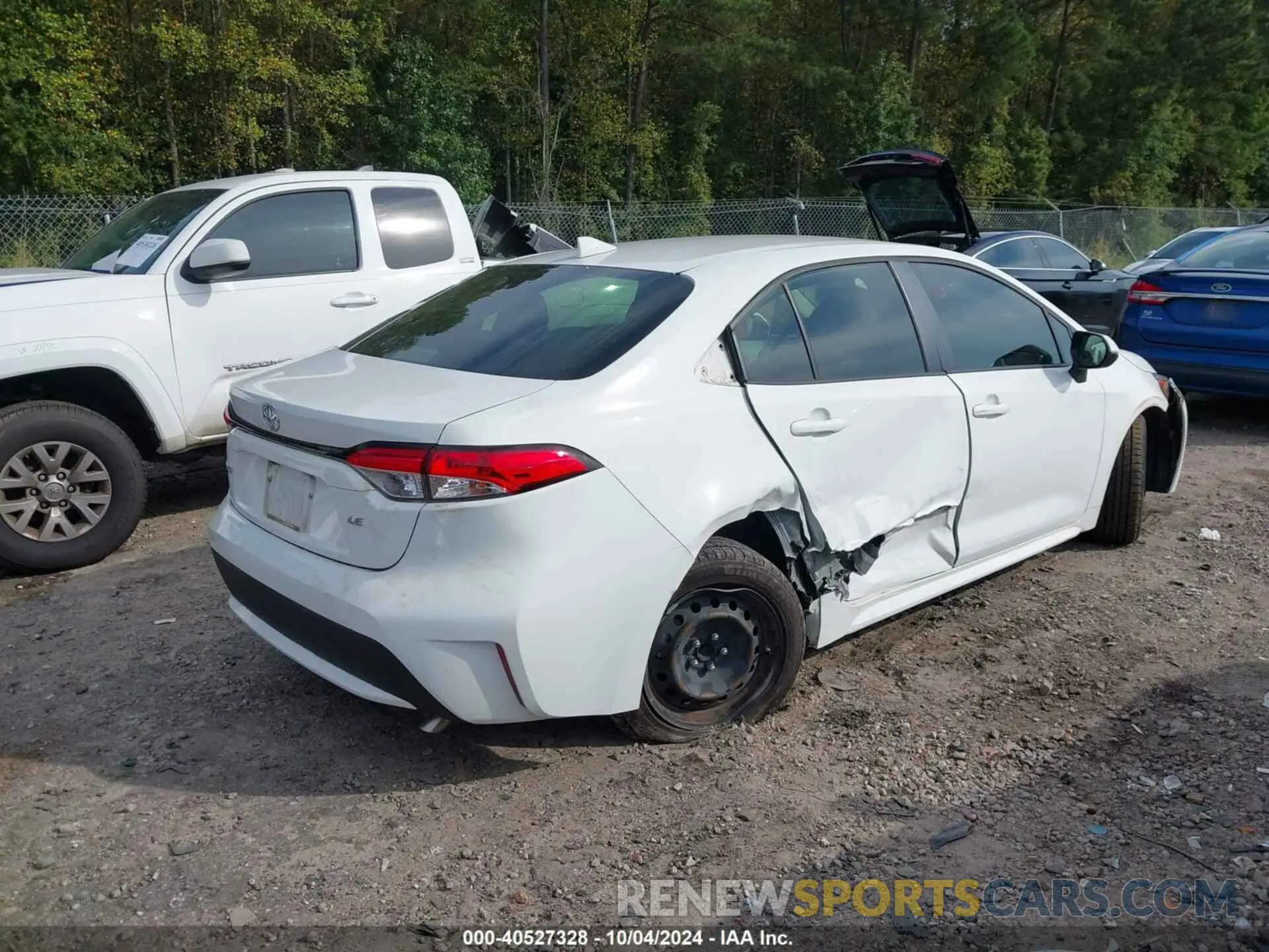 4 Photograph of a damaged car JTDEPRAE4LJ003921 TOYOTA COROLLA 2020
