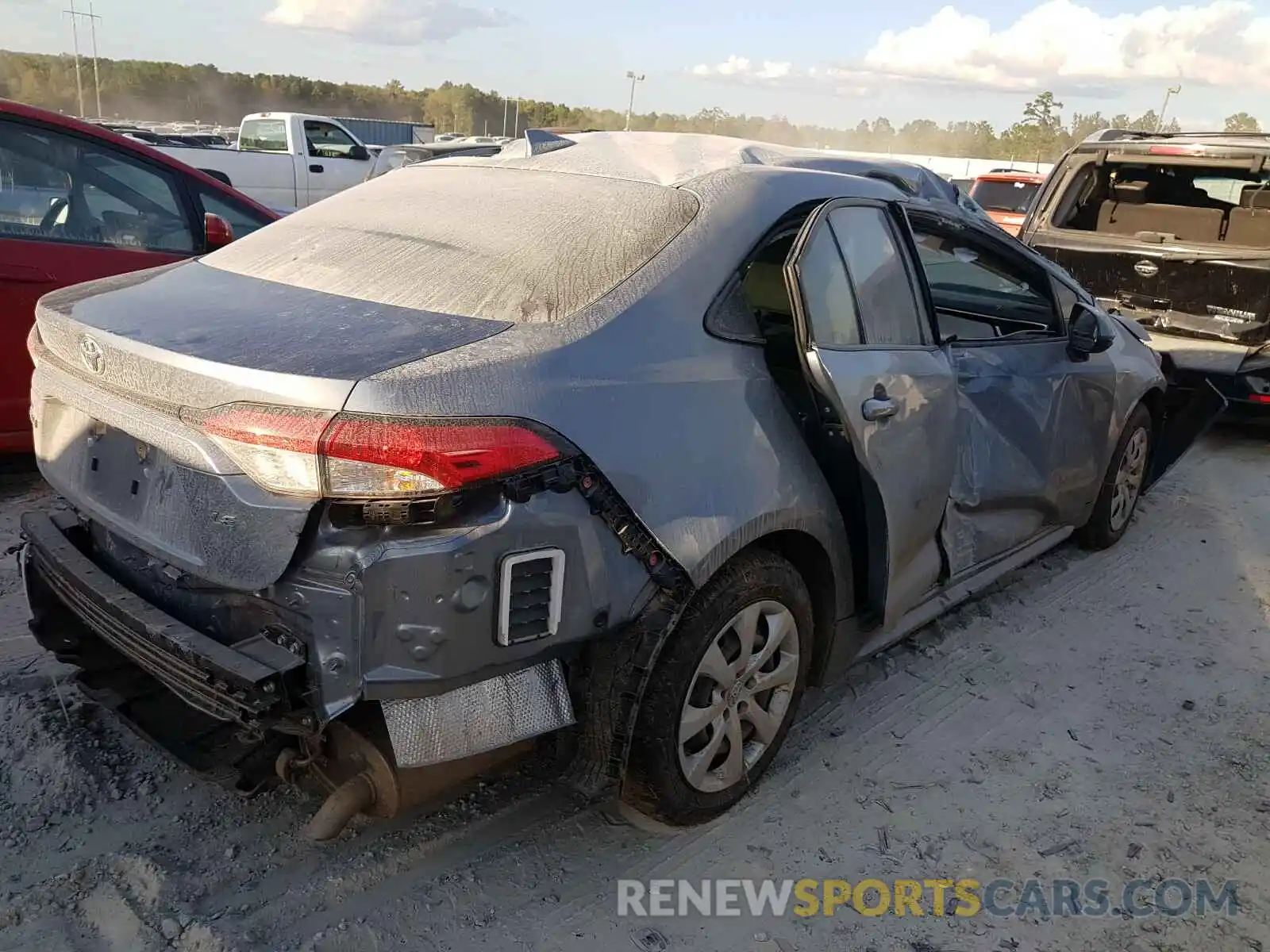 4 Photograph of a damaged car JTDEPRAE4LJ007936 TOYOTA COROLLA 2020