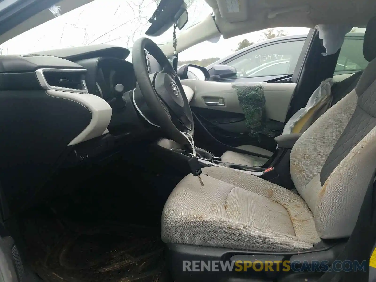 5 Photograph of a damaged car JTDEPRAE4LJ007936 TOYOTA COROLLA 2020