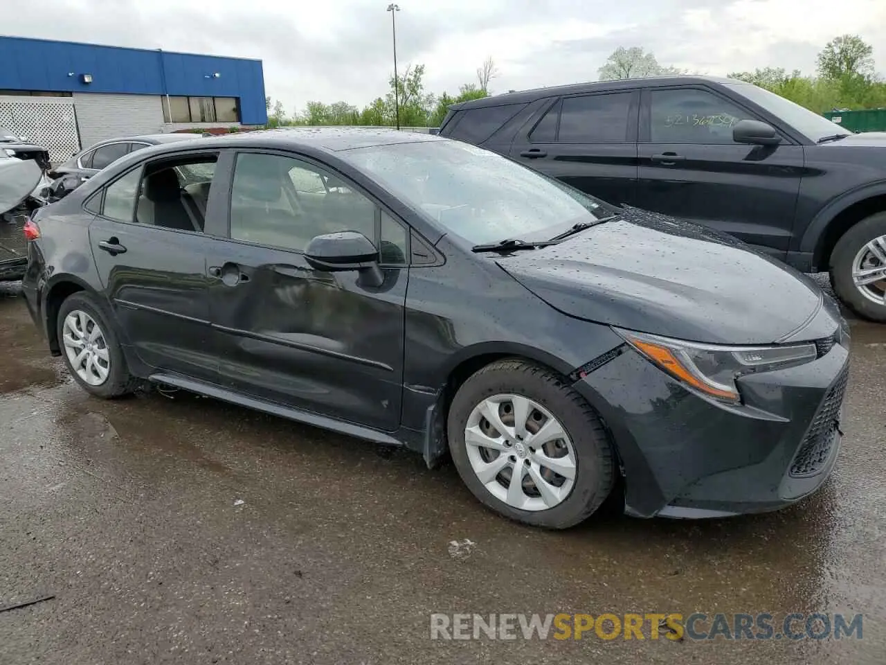 4 Photograph of a damaged car JTDEPRAE4LJ011470 TOYOTA COROLLA 2020