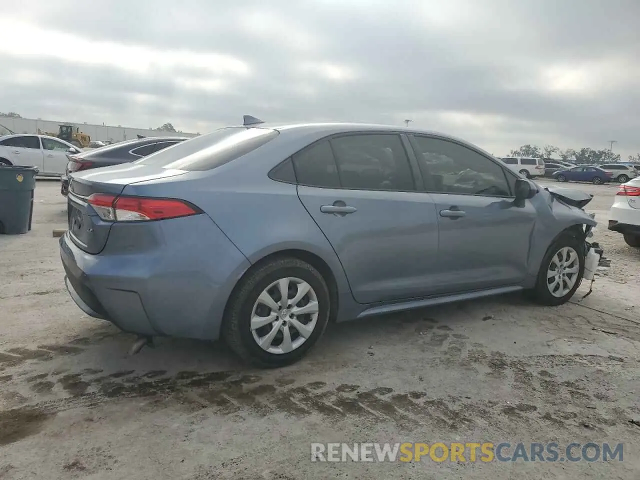 3 Photograph of a damaged car JTDEPRAE4LJ028799 TOYOTA COROLLA 2020