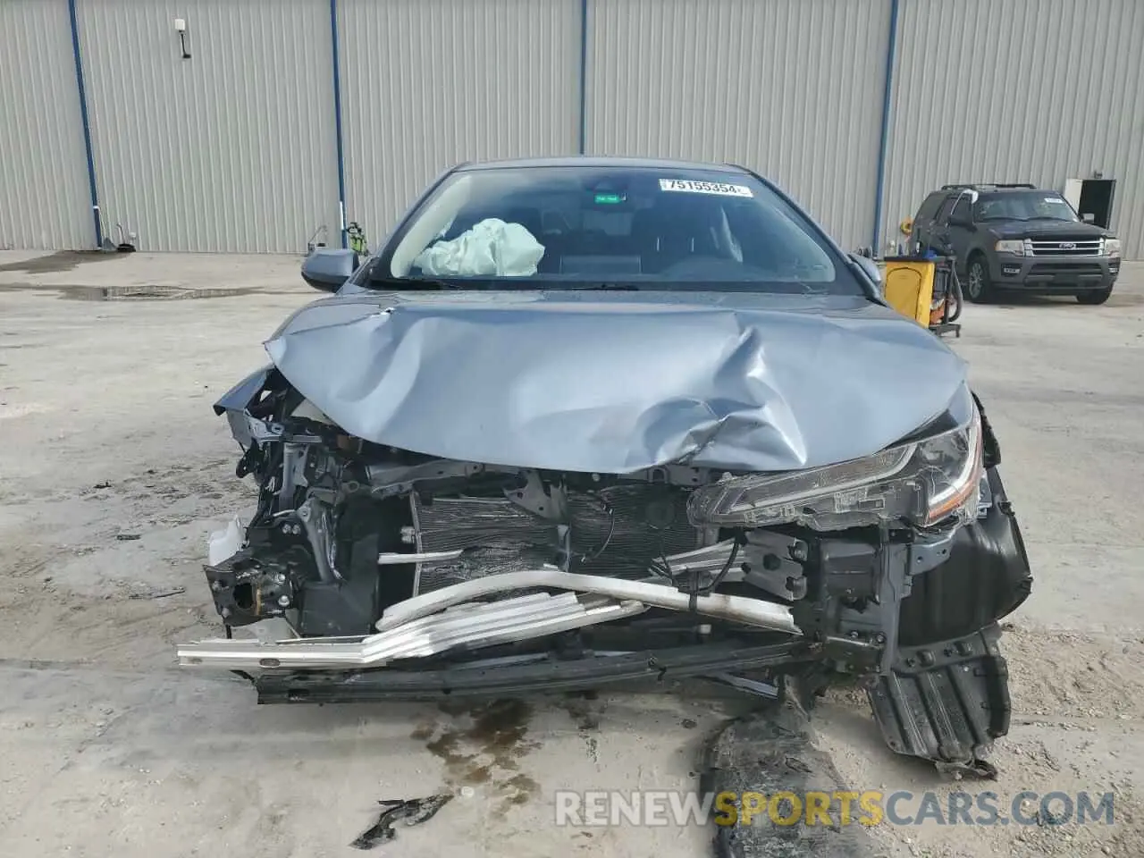 5 Photograph of a damaged car JTDEPRAE4LJ028799 TOYOTA COROLLA 2020